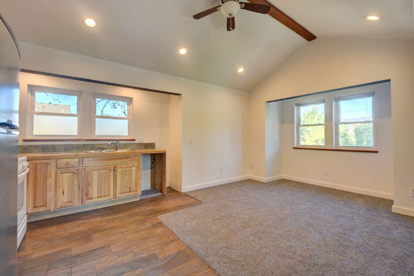 Ashland Condo: 393 N Laurel St