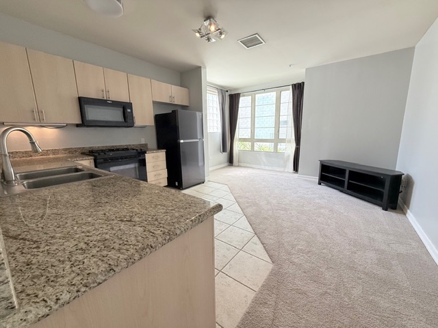 San Diego Condo: 1480 Broadway