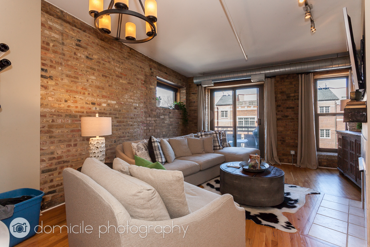 Chicago Condo: 1735 West Diversey Parkway