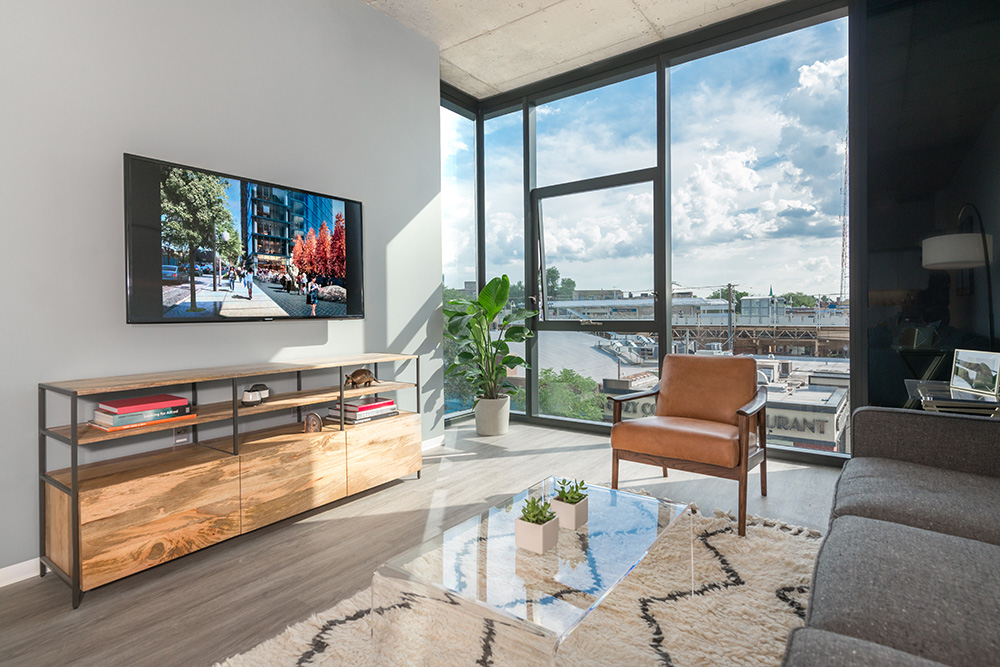 Chicago Condo: 2733 West Belden Avenbue