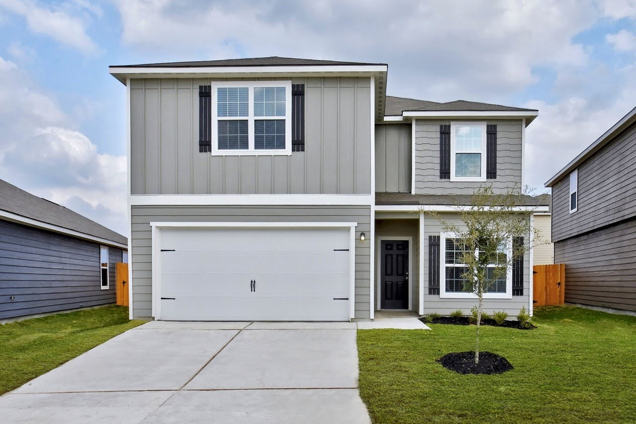 Converse House: 10902 Chatham Ct