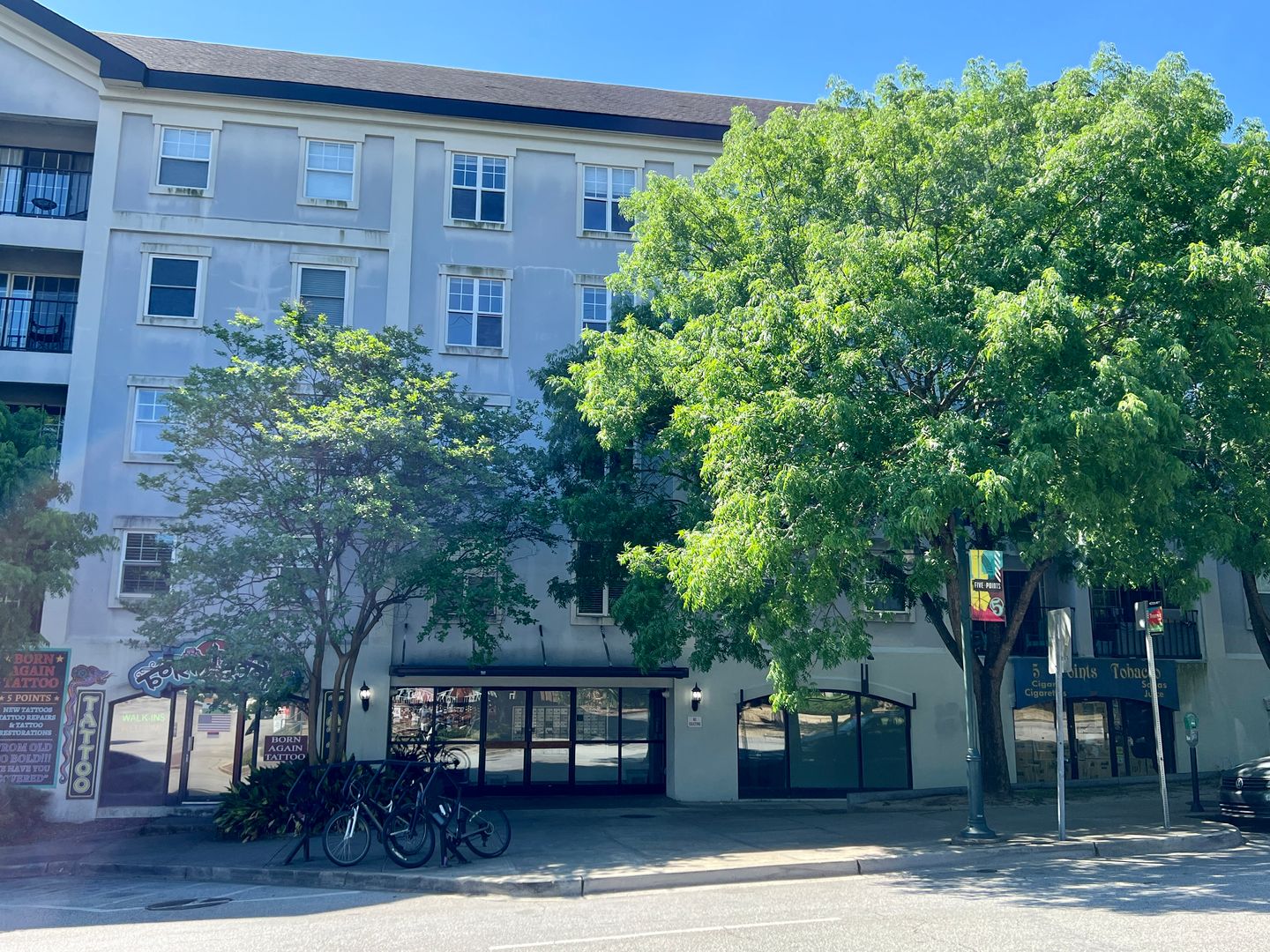 Columbia House: 2002 Greene Street