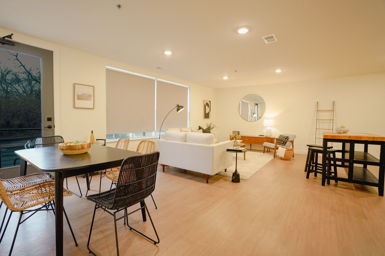 Columbus Apartment: 476 Taylor Ave