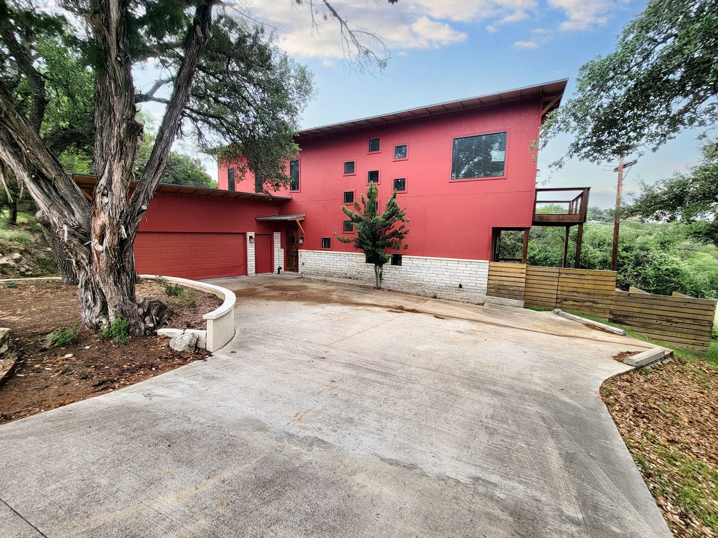 Point Venture House: 325 Southwind Road