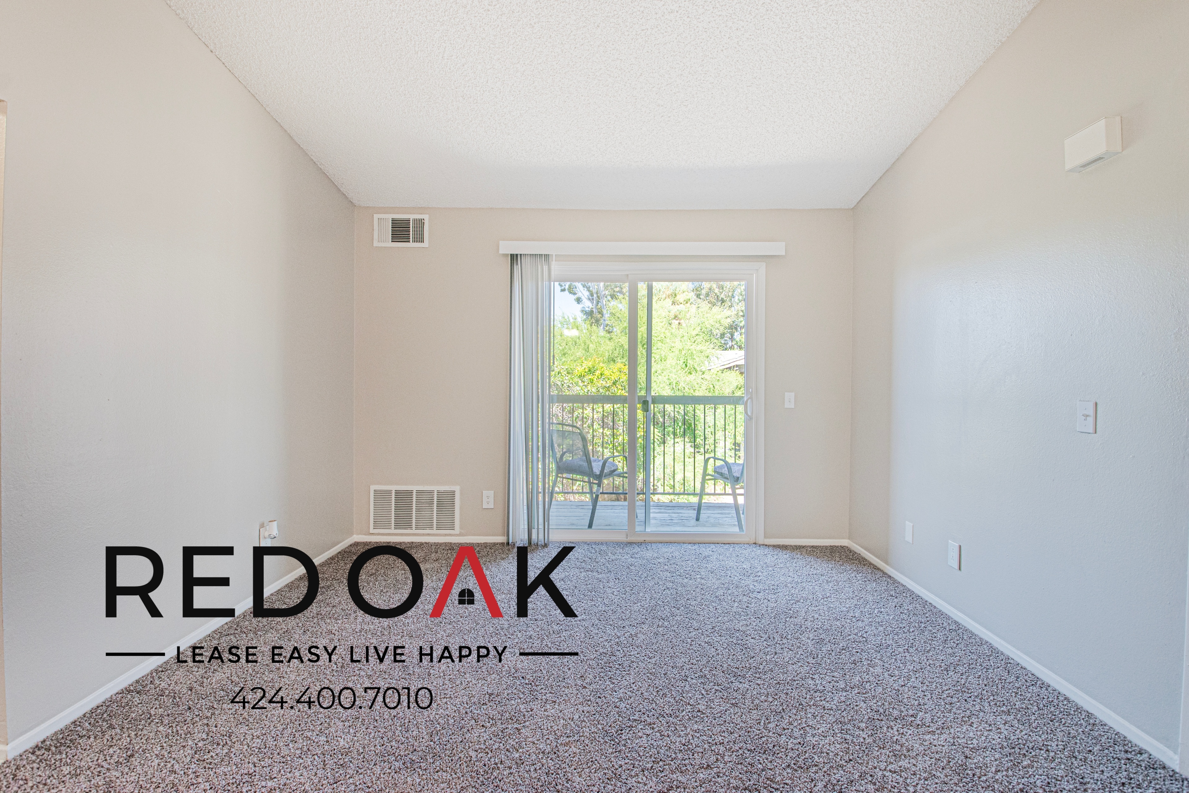 Hemet Condo: 551 N Santa Fe St