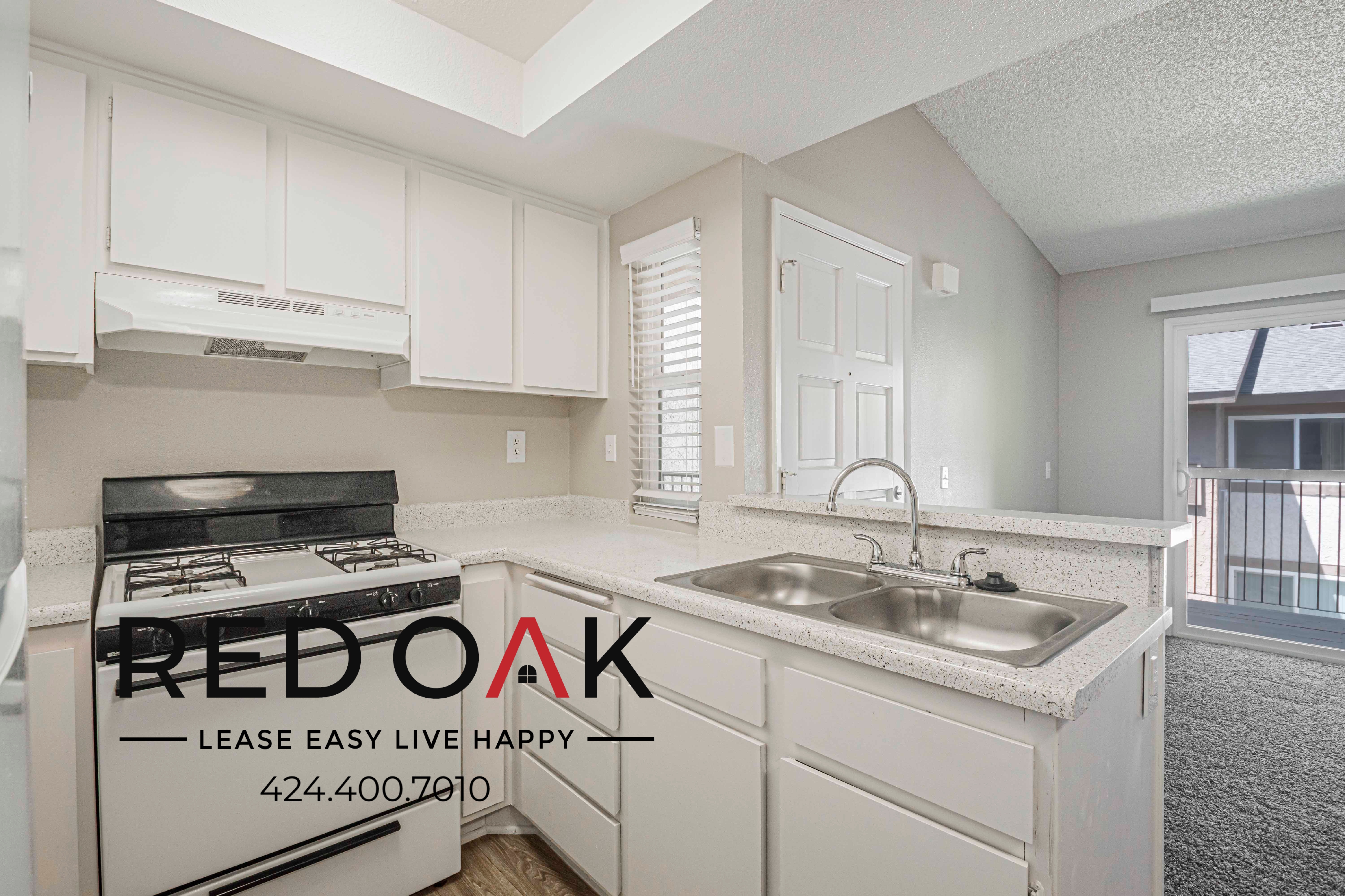 Hemet Condo: 551 N Santa Fe St