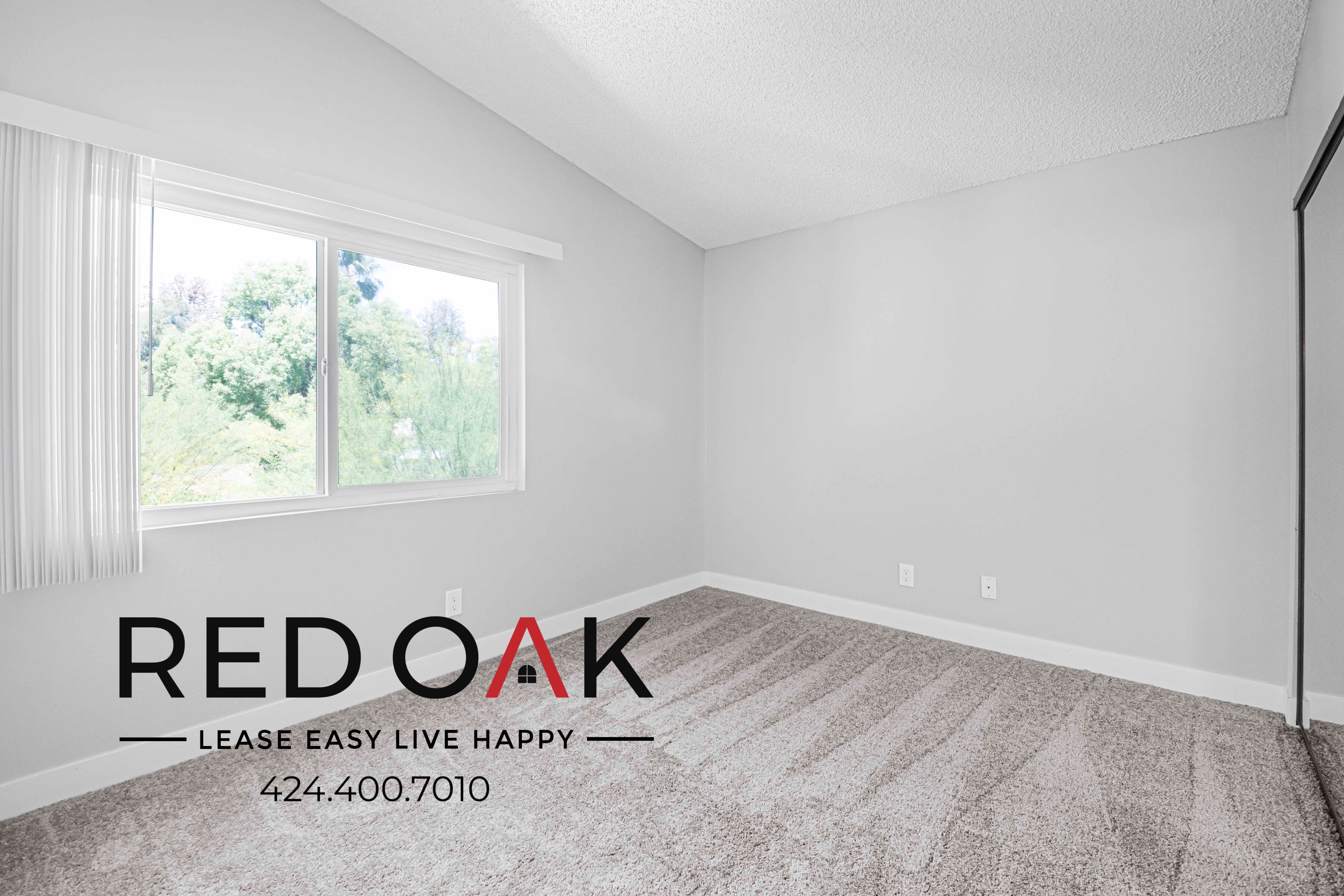 Hemet Condo: 551 N Santa Fe St