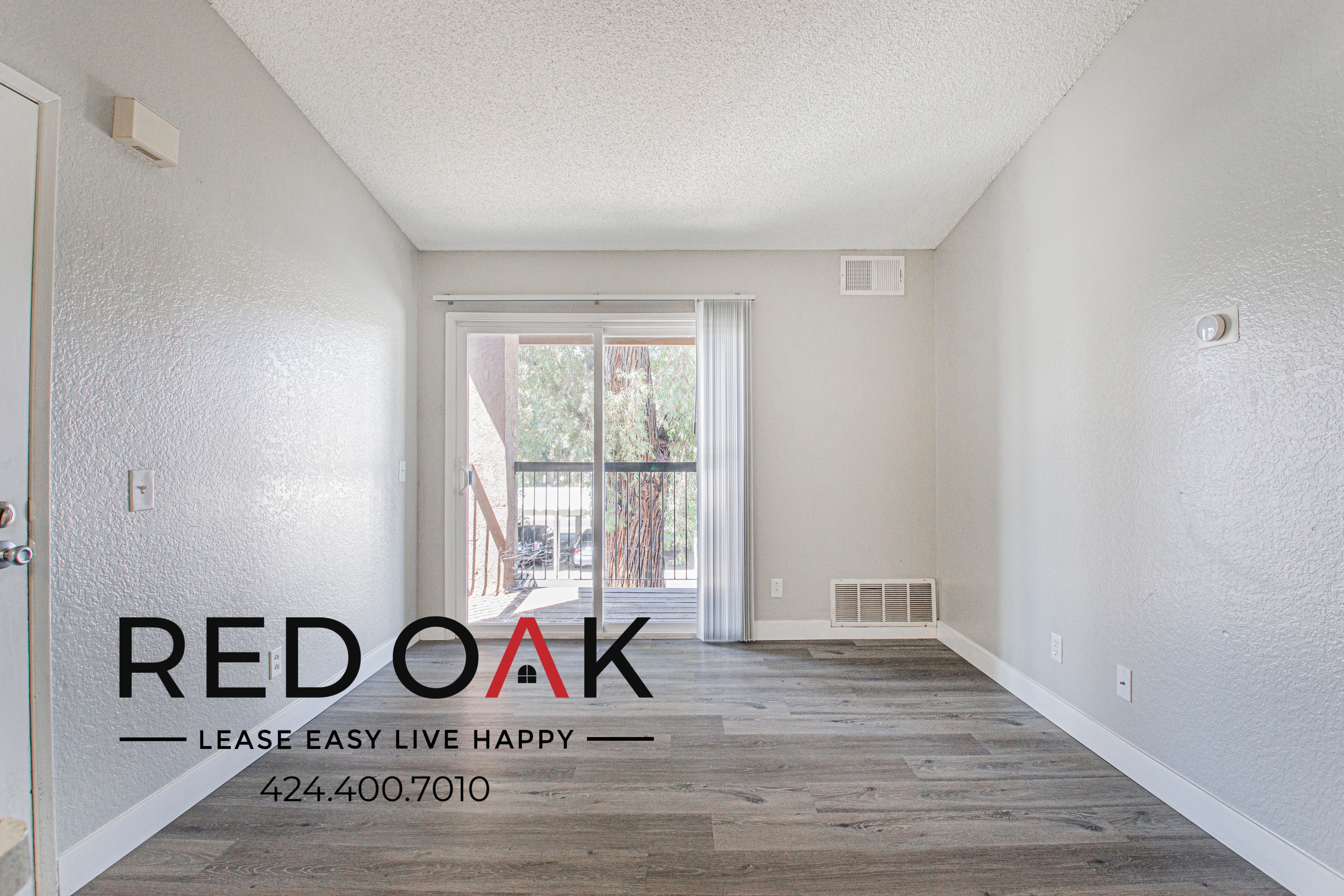 Hemet Condo: 551 N Santa Fe St