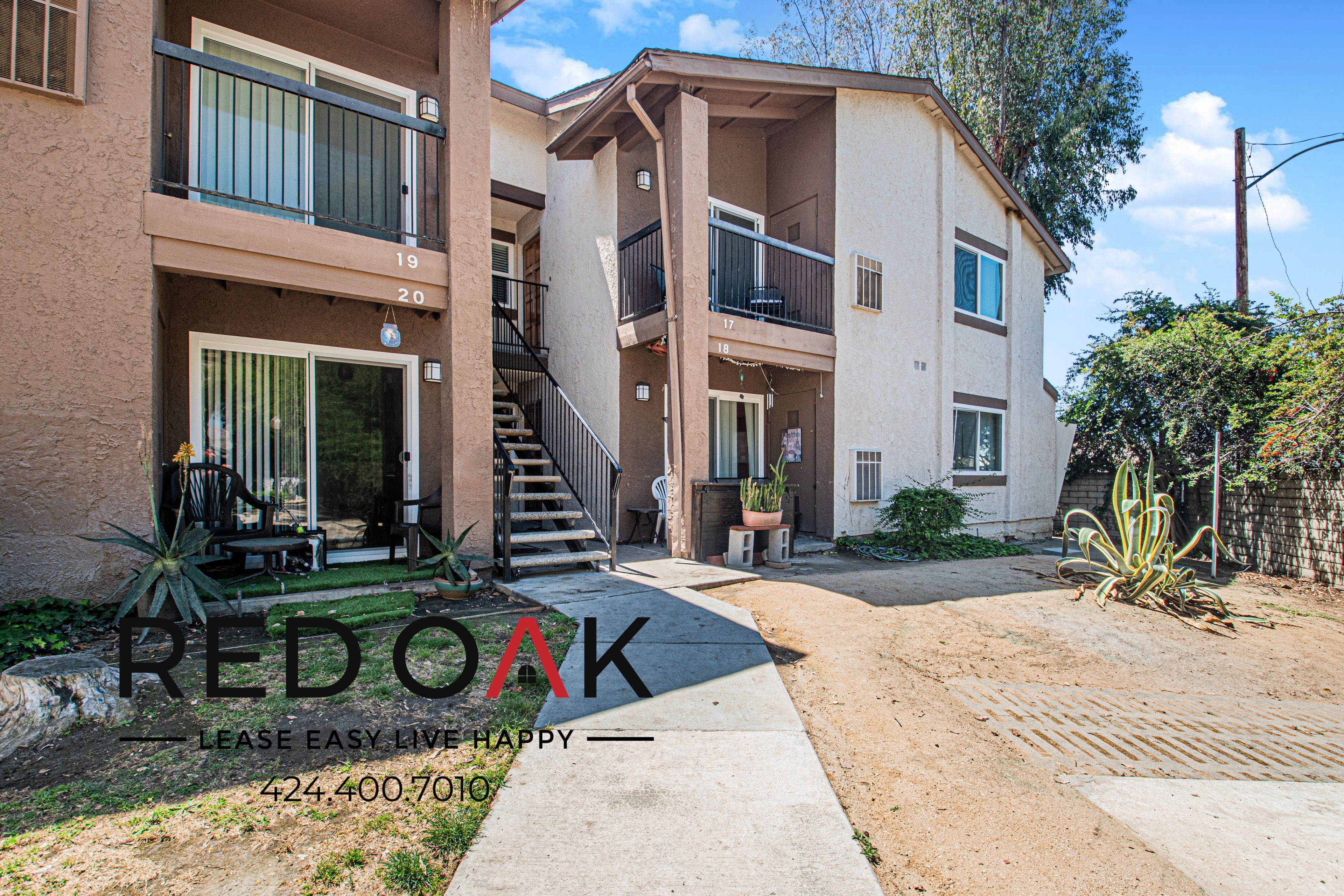 Hemet Condo: 551 N Santa Fe St