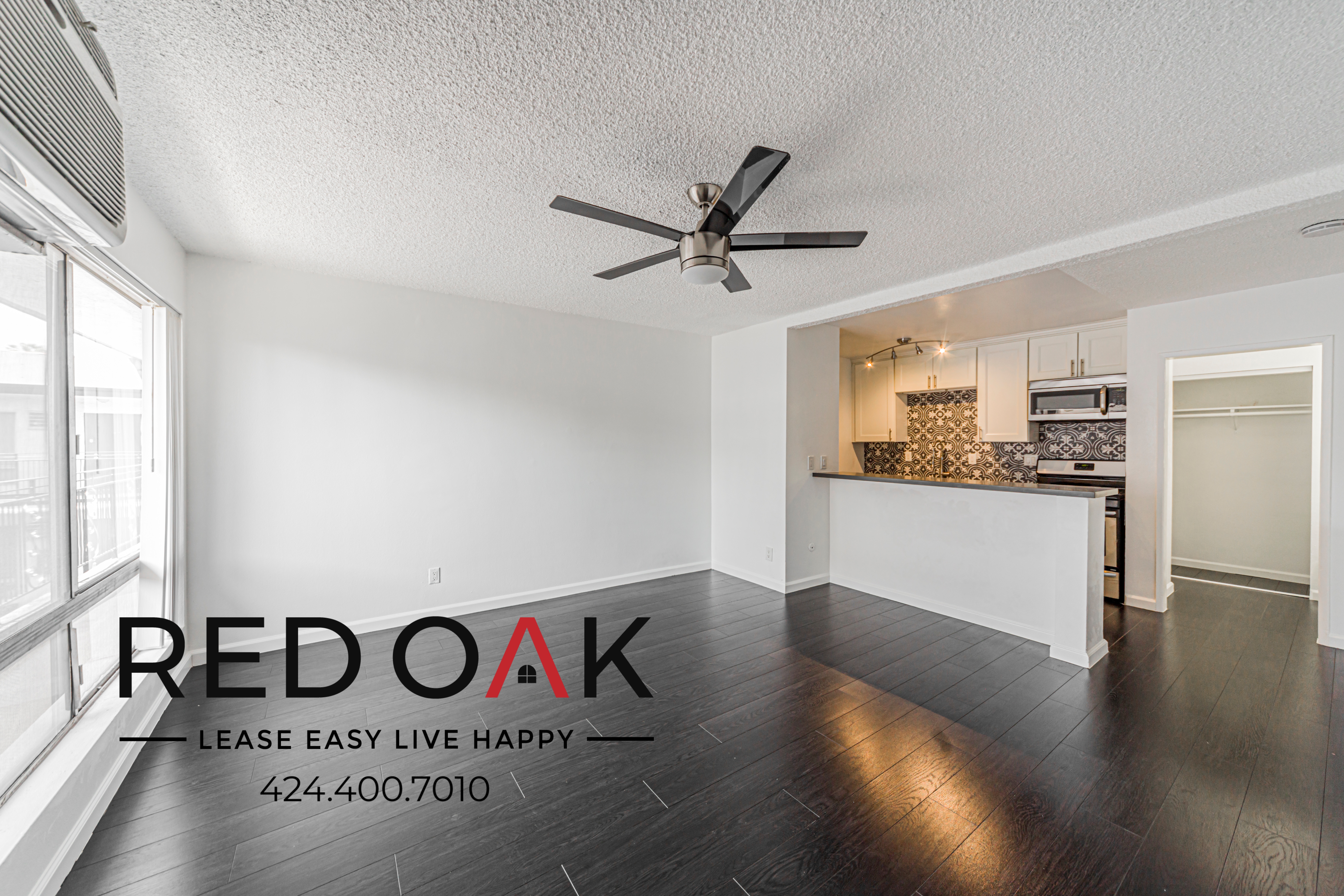 Los Angeles Condo: 6555 La Mirada Ave