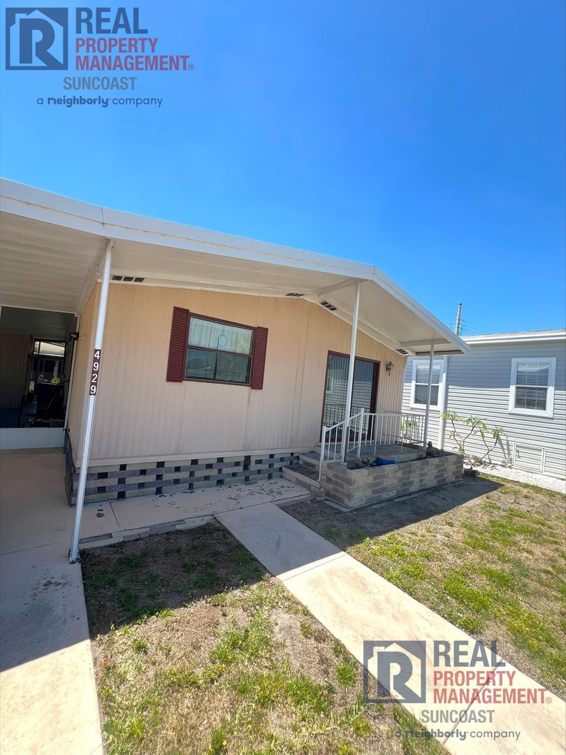Sarasota House: 4929 Sea Island Ave