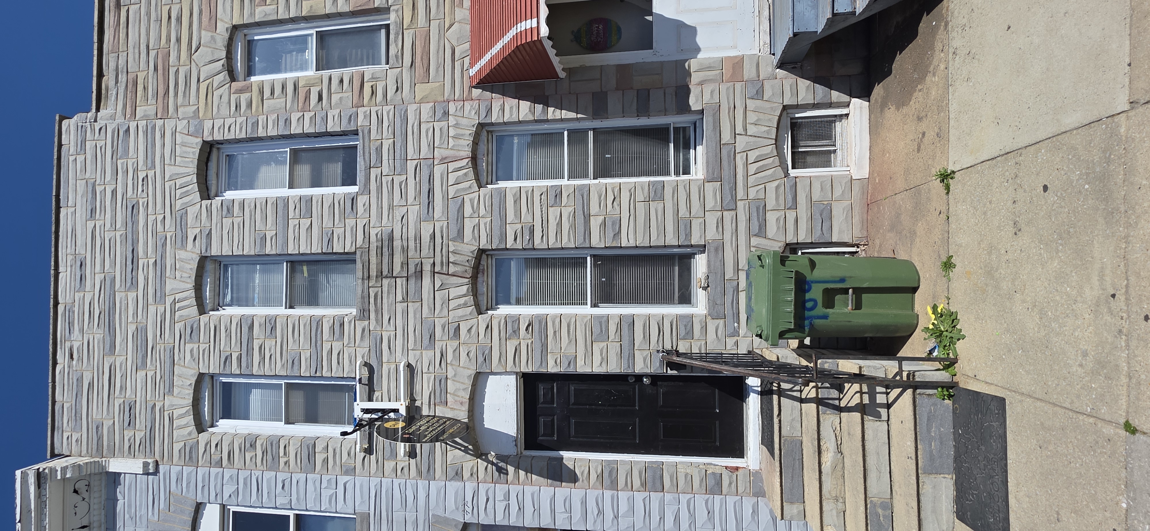 Baltimore Townhome: 409 S Gilmore St