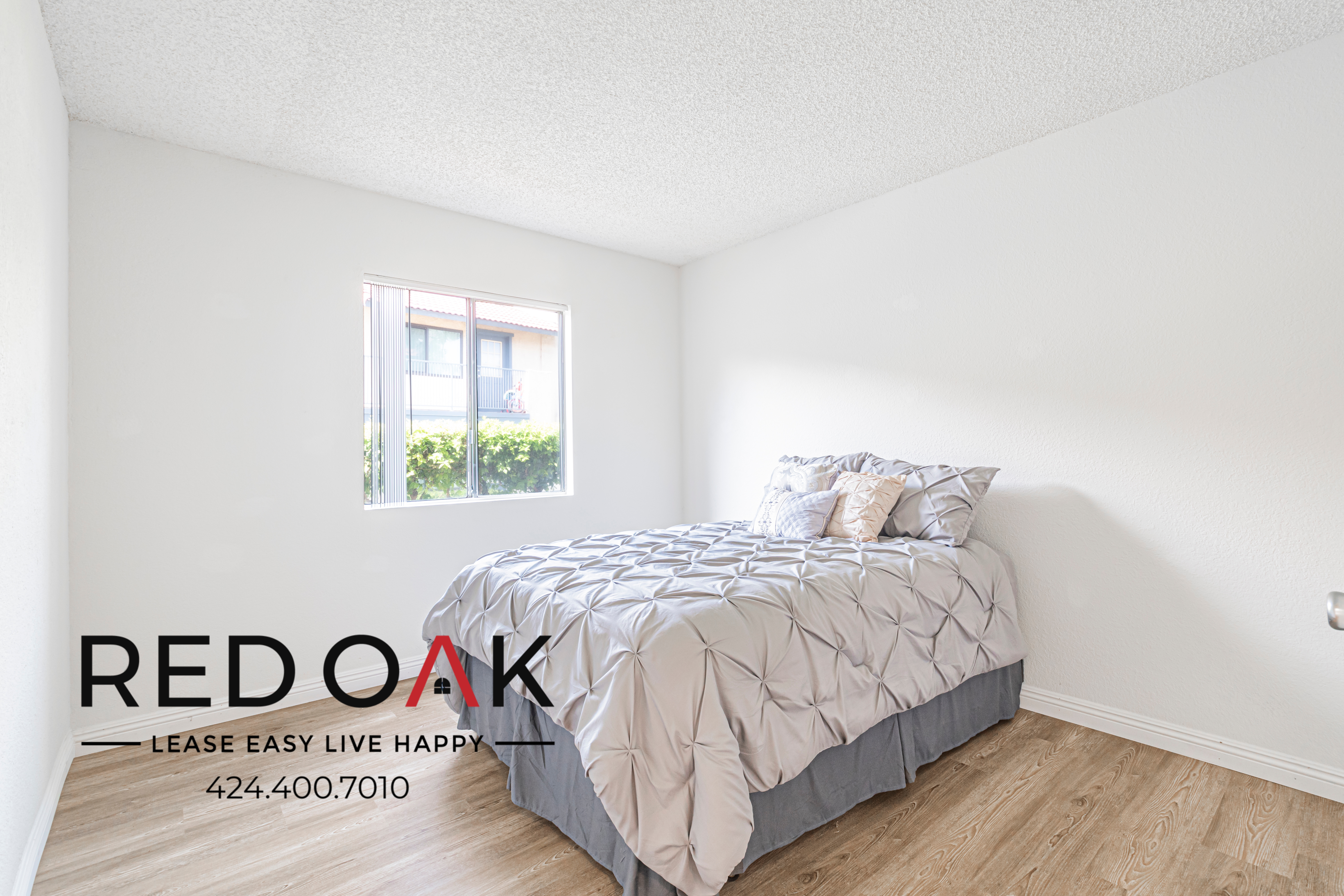 Highland Condo: 6601 Victoria Ave