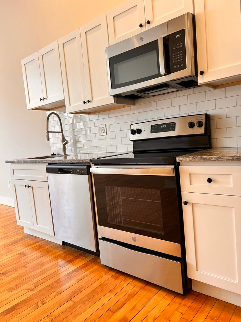 Philadelphia Condo: 4627 E. Thompson