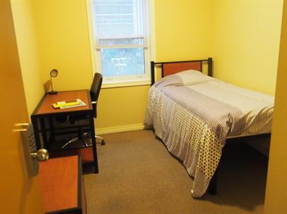 504 - 251 Lester St - Unit 5