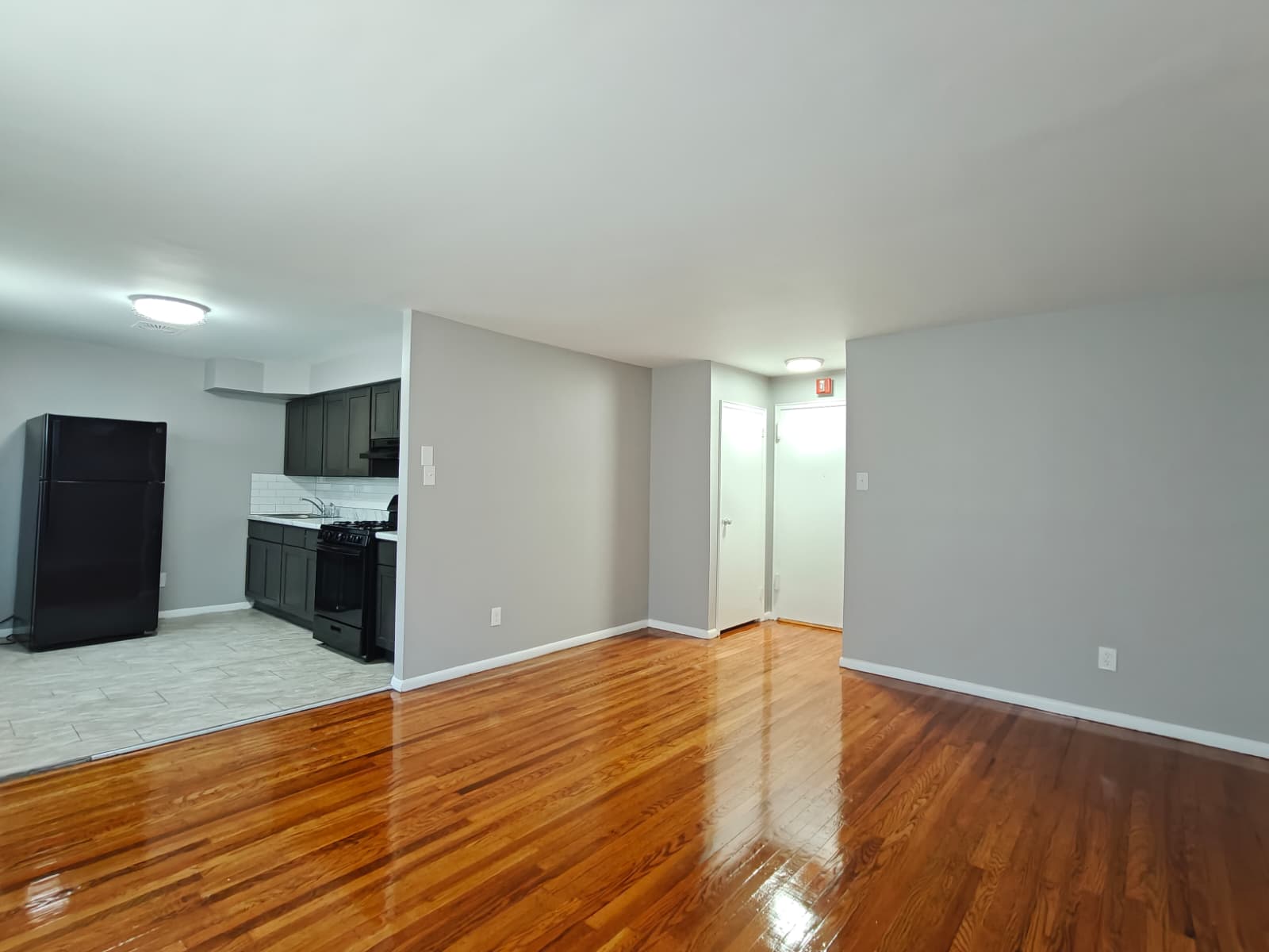 Philadelphia Apartment: 8410 Bustleton Ave