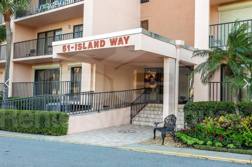 Clear Water Beach Condo: 51 Island Way
