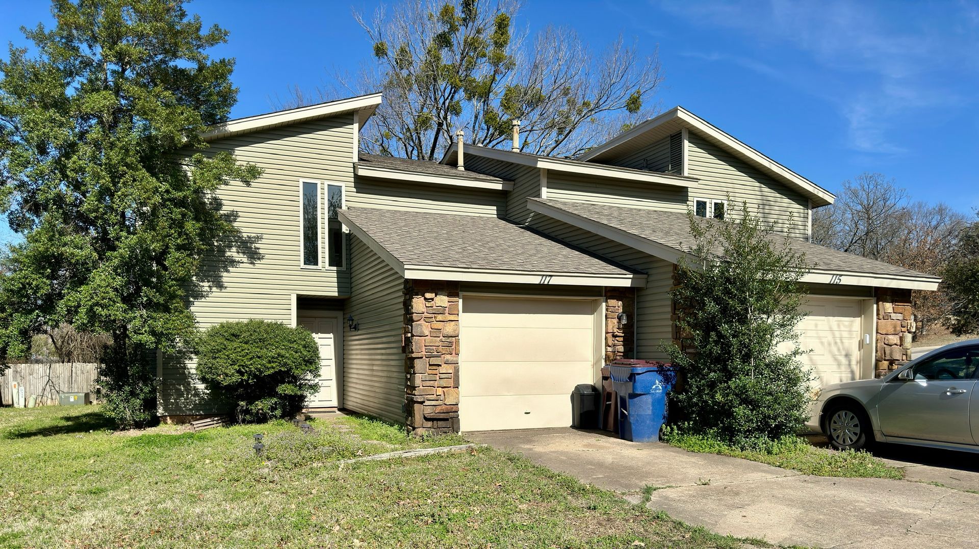 Fort Smith Condo: 119 Perth Court