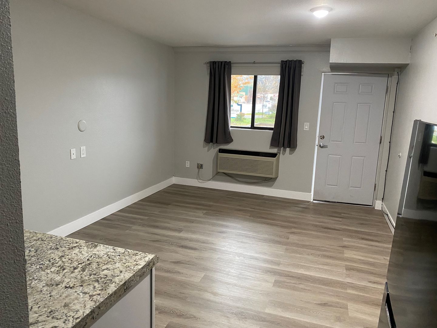 Durango Apartment: 2970 Main Ave
