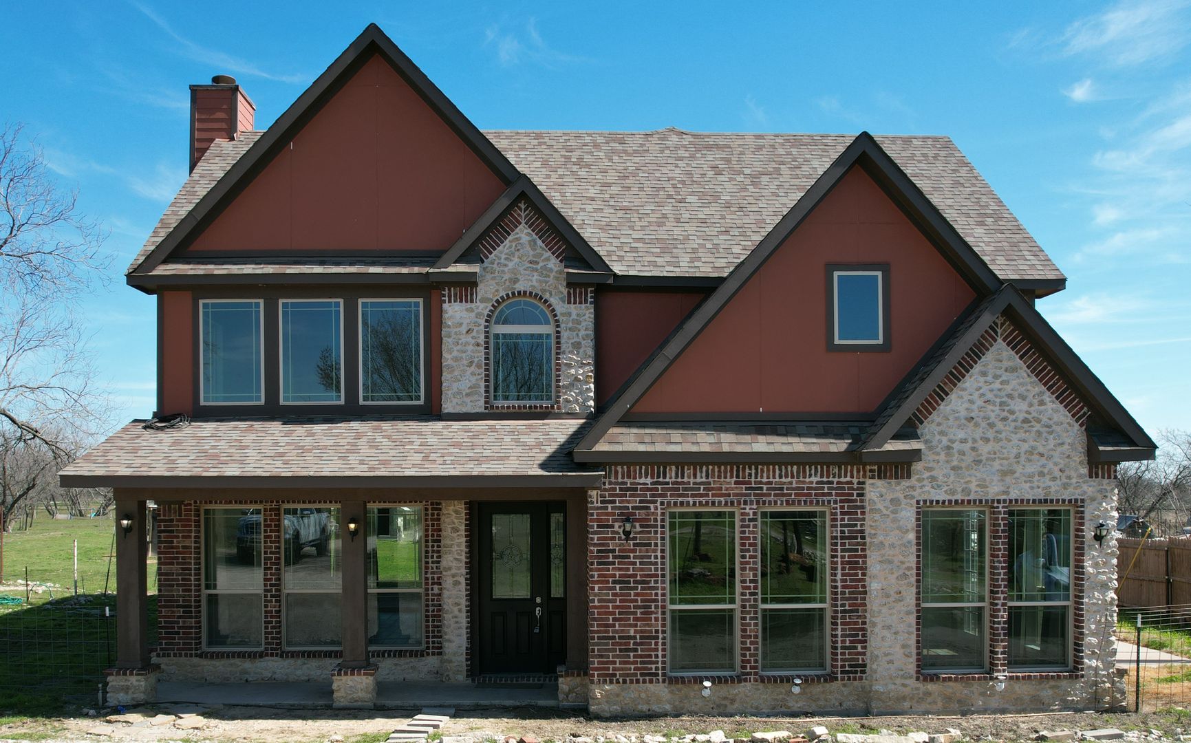 Pilot Point House: 10720 FM 1385