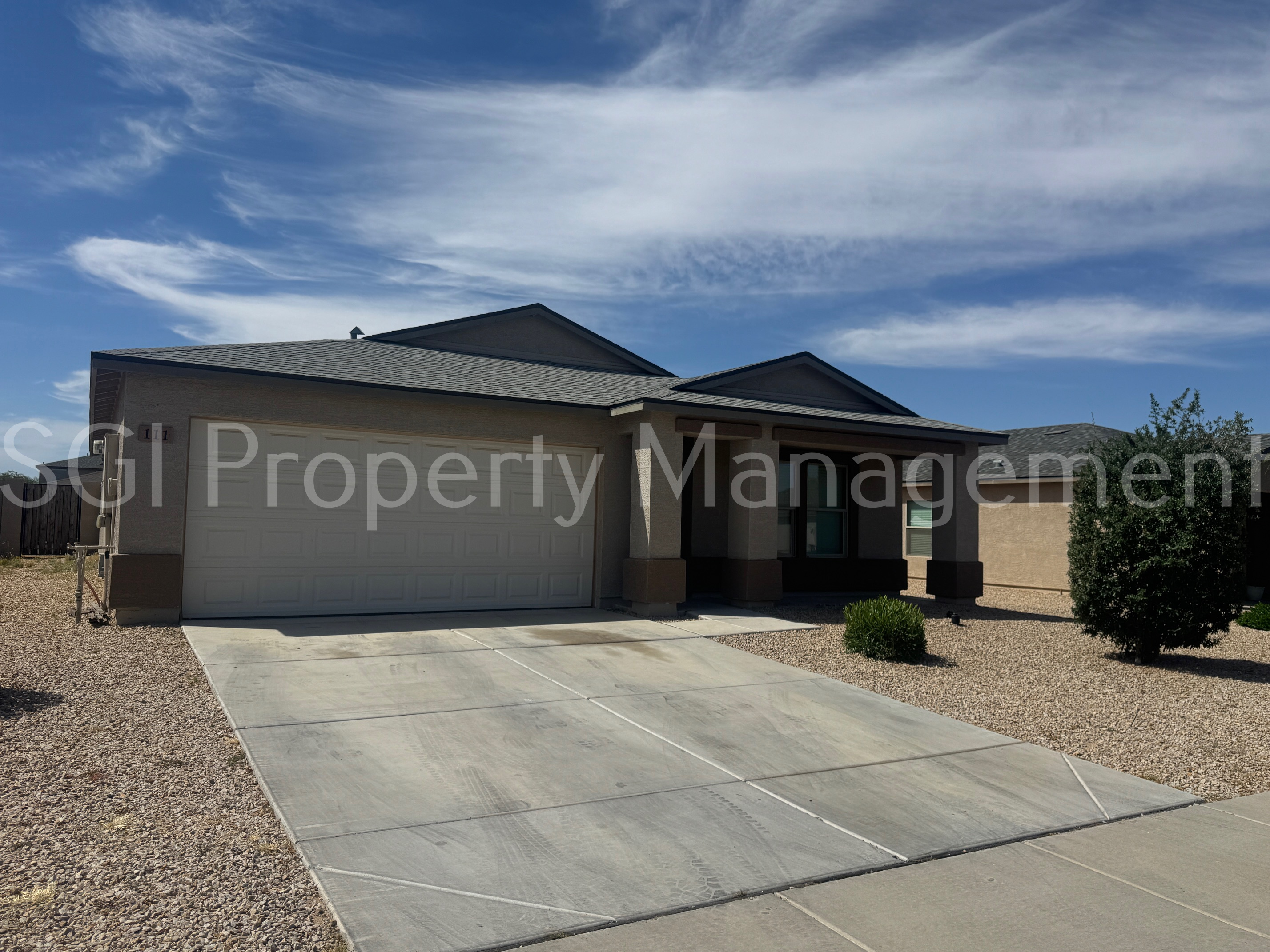 Casa Grande House: 111 E Impala Pl