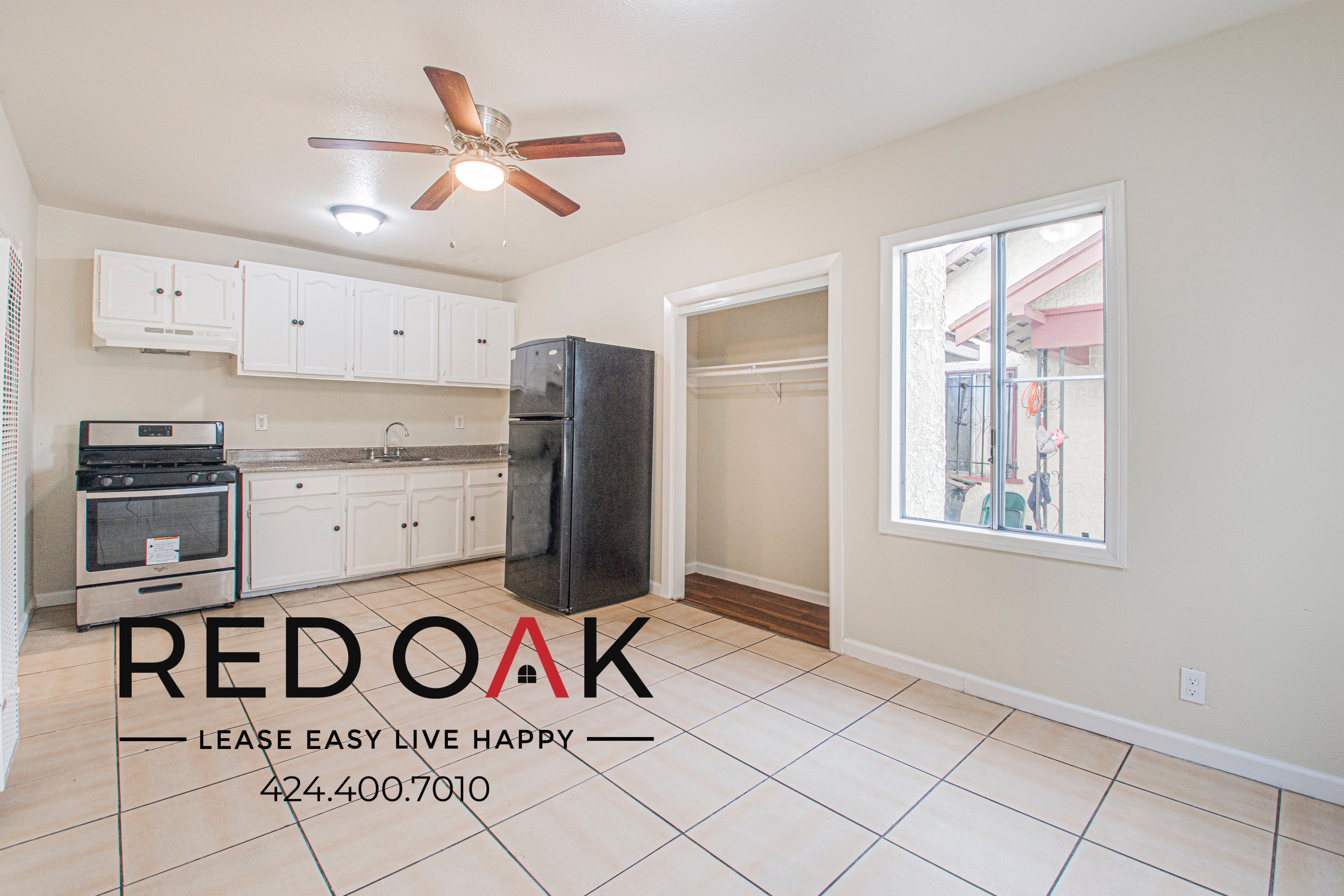Los Angeles Condo: 7619 S. Main St