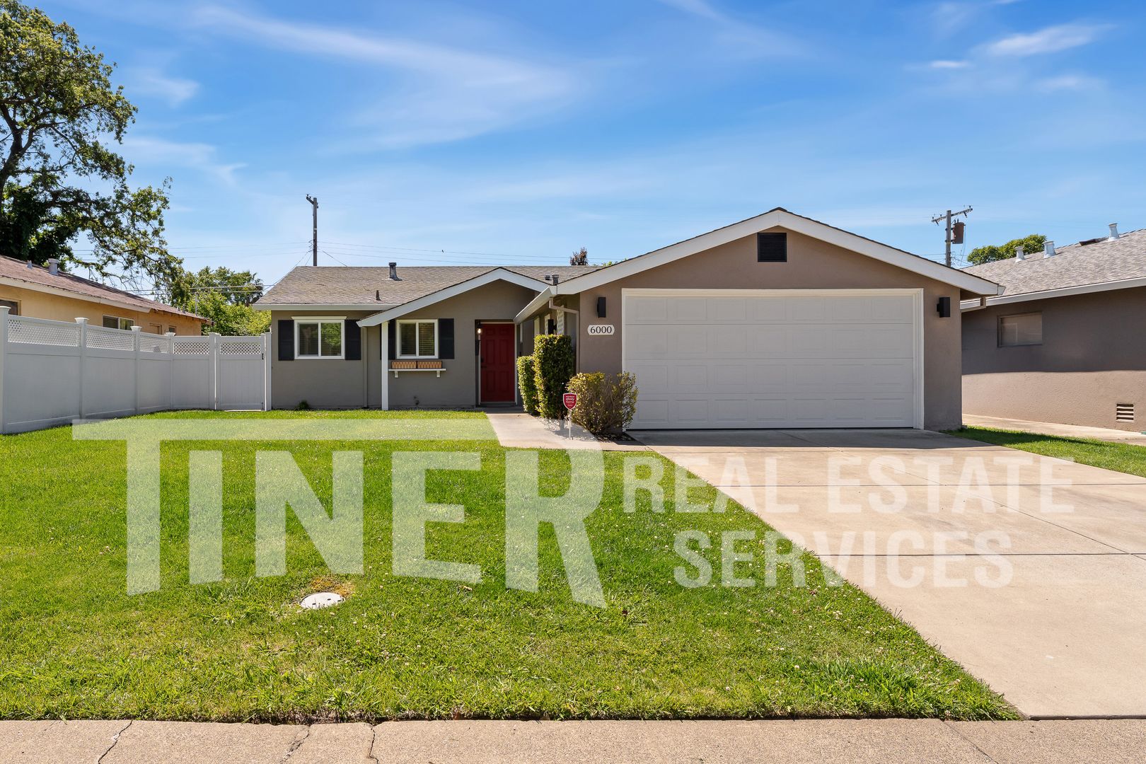 Carmichael House: 6000 Coyle Ave