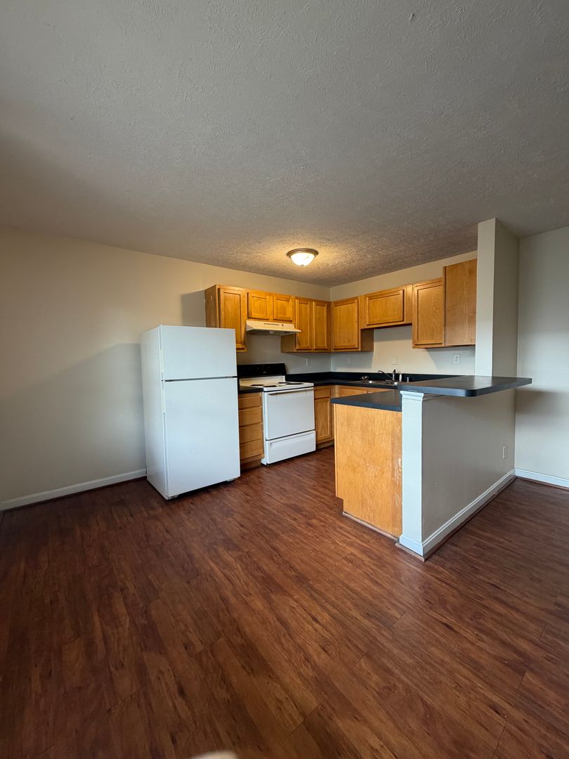 Louisville Condo: 4200 Medallion Court