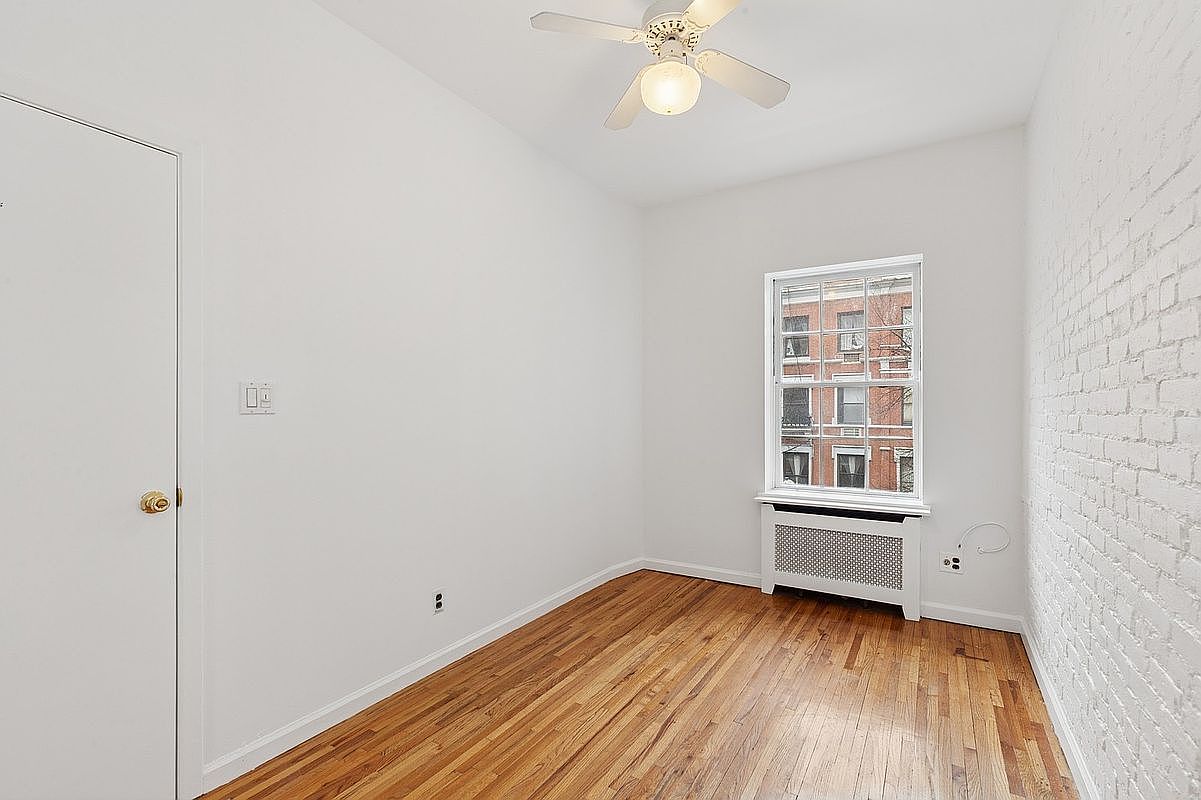 New York Condo: 39 W 83rd St