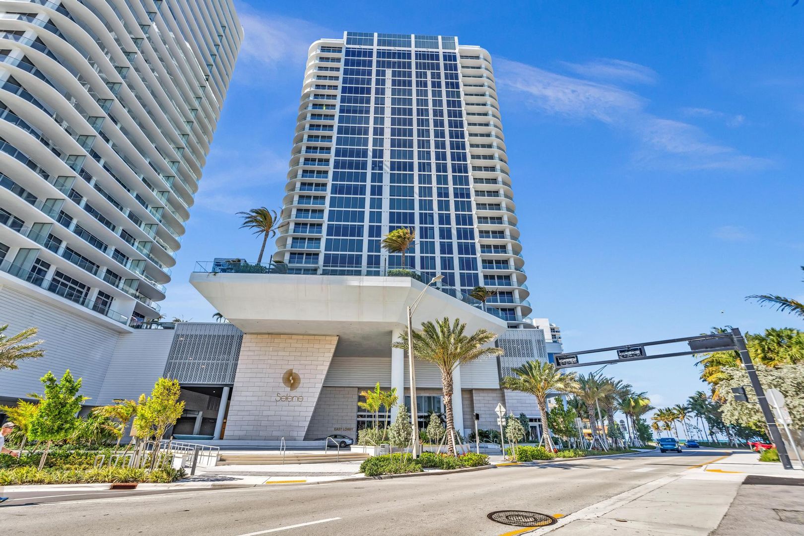 Fort Lauderdale House: 151 N Seabreeze Blvd