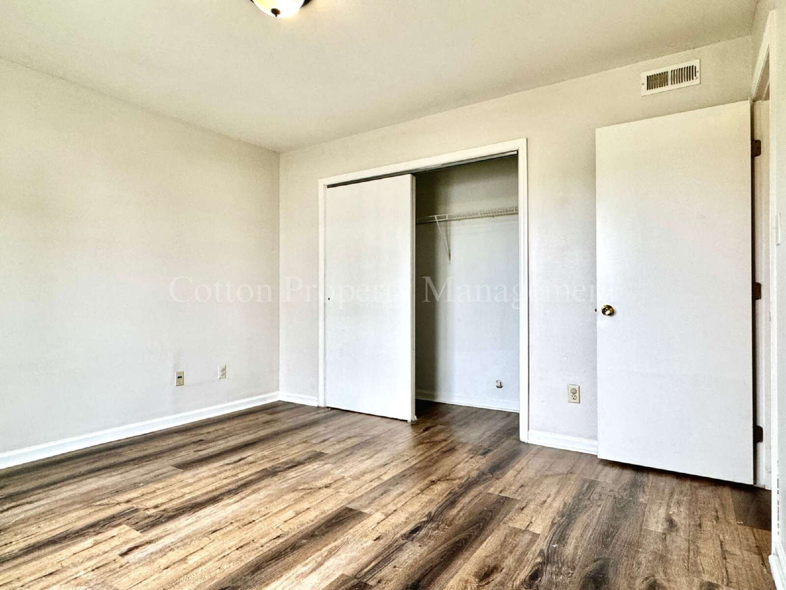 Burgaw Condo: 315 South Dudley Street