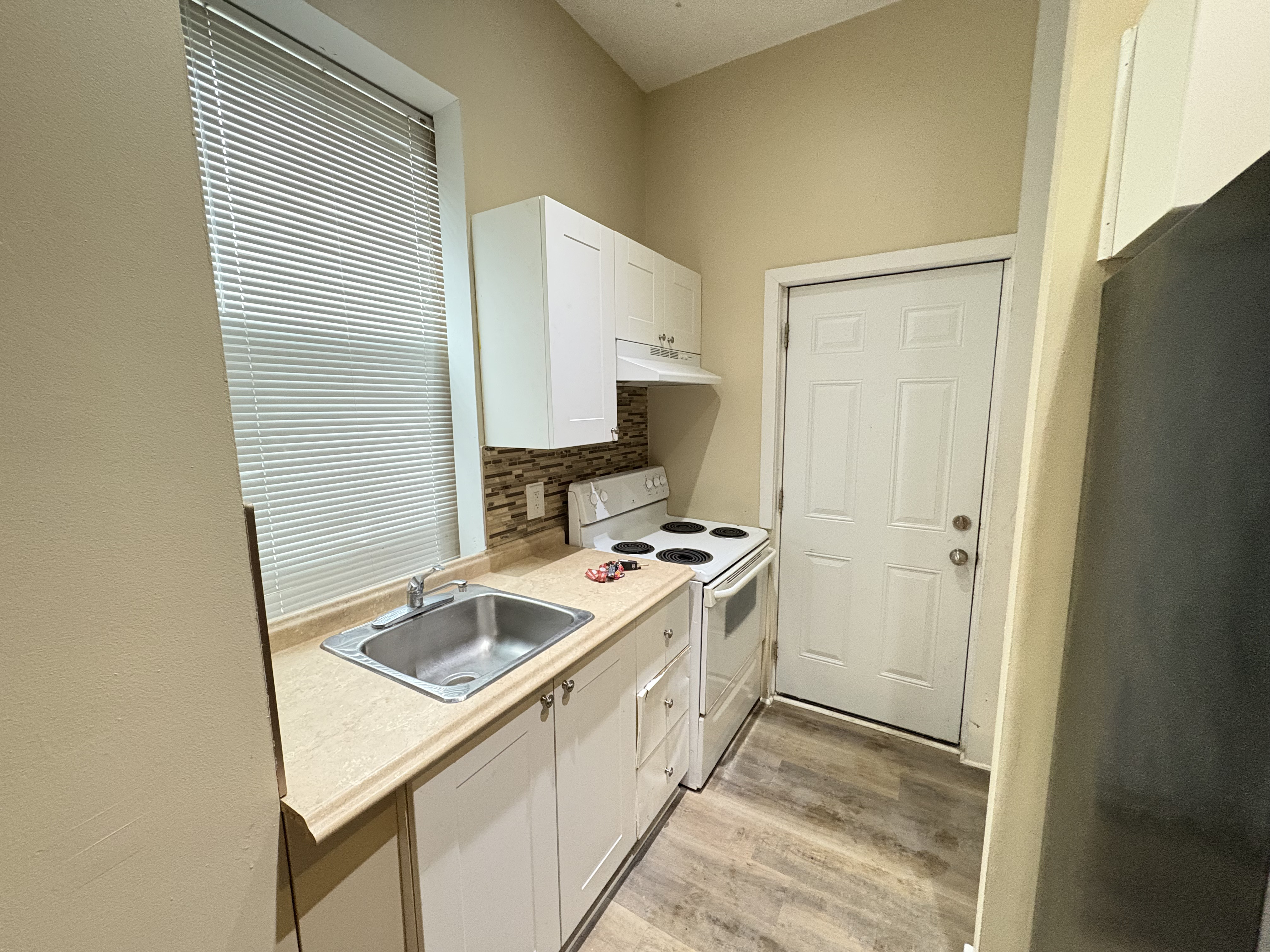 Hamilton Condo: 273 King William Street