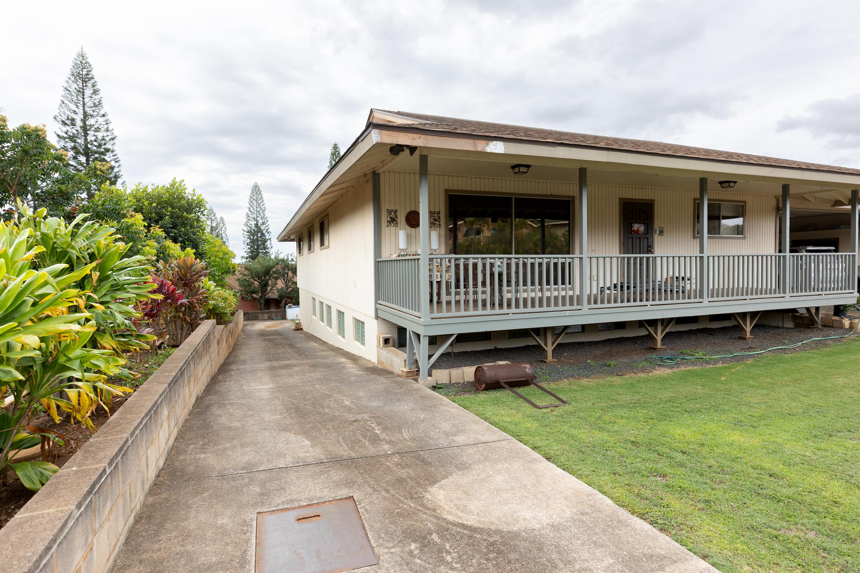 Makawao House: 2762 Iolani St