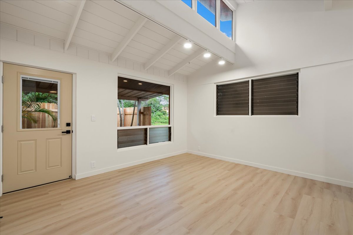 Makawao House: 3567 Baldwin Ave