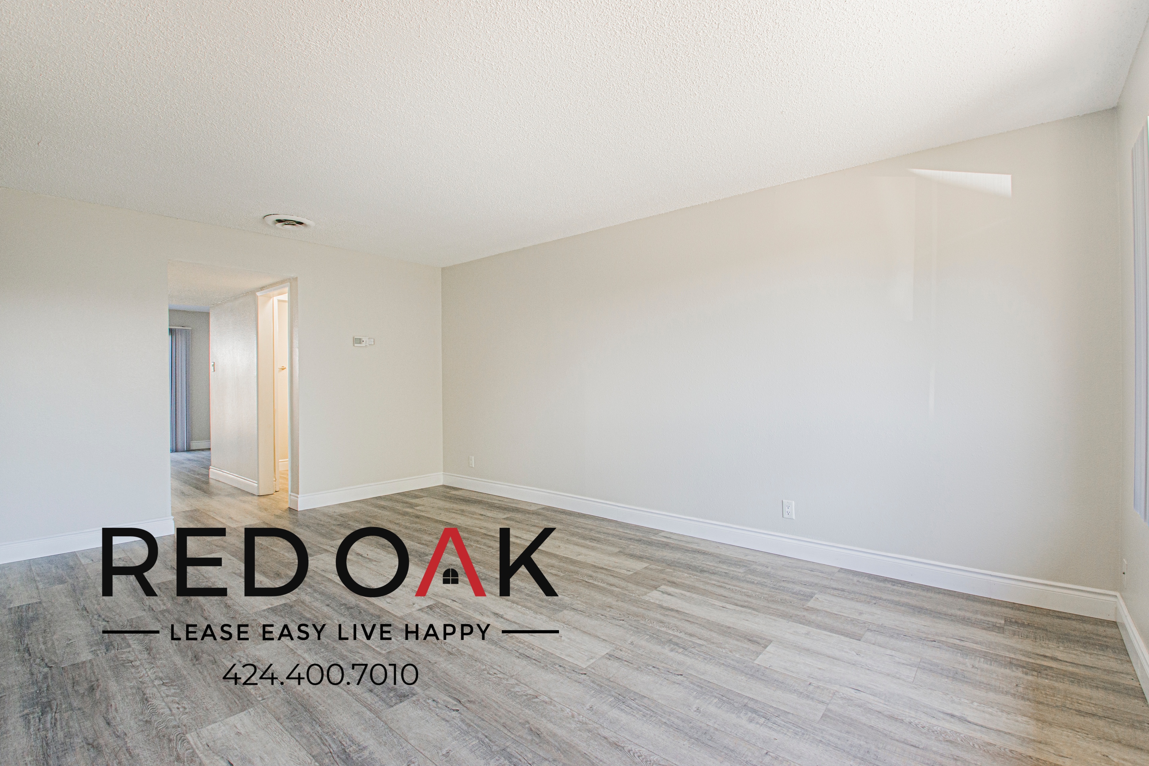 Pomona Condo: 151 Drake Street