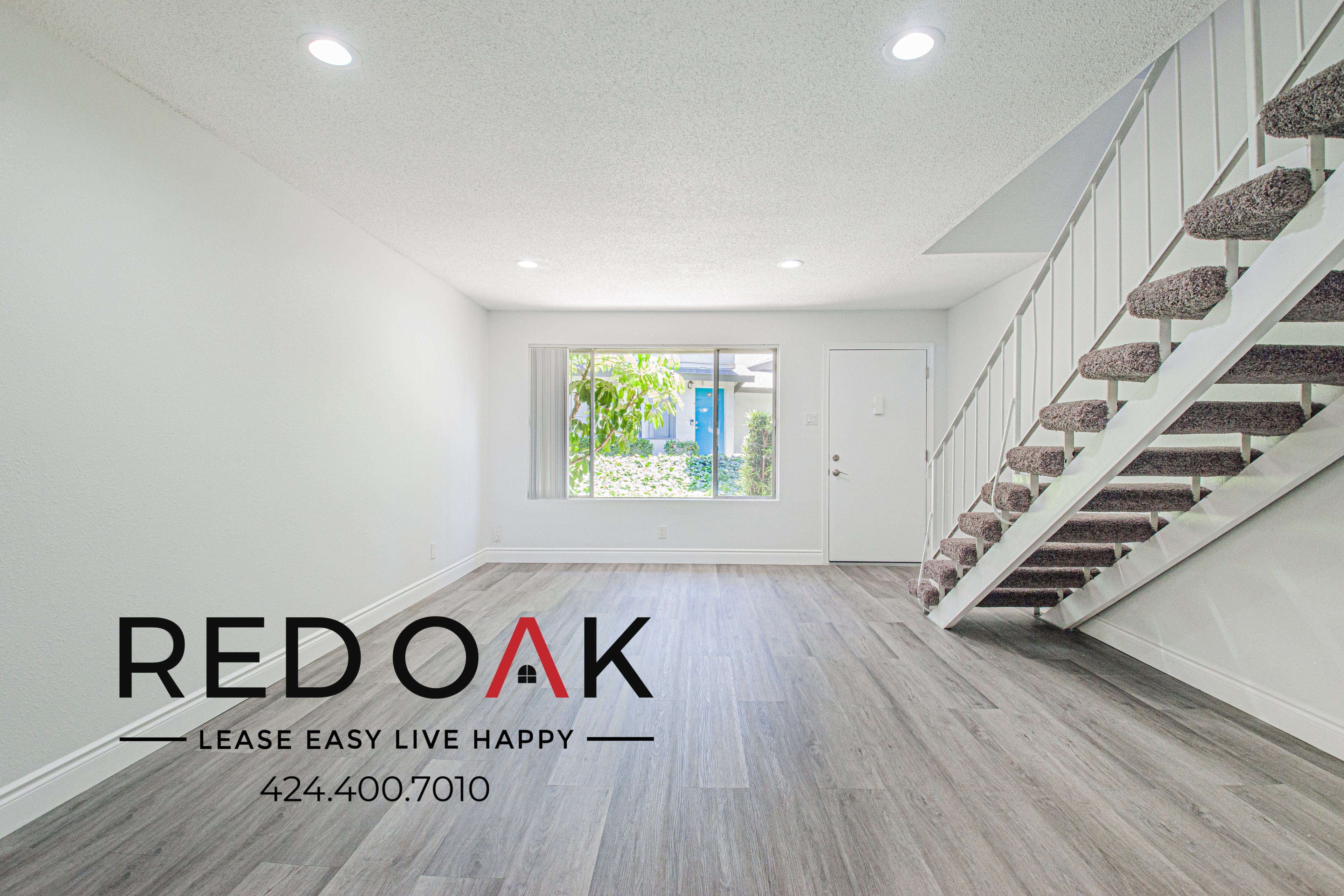 Pomona Condo: 151 Drake Street
