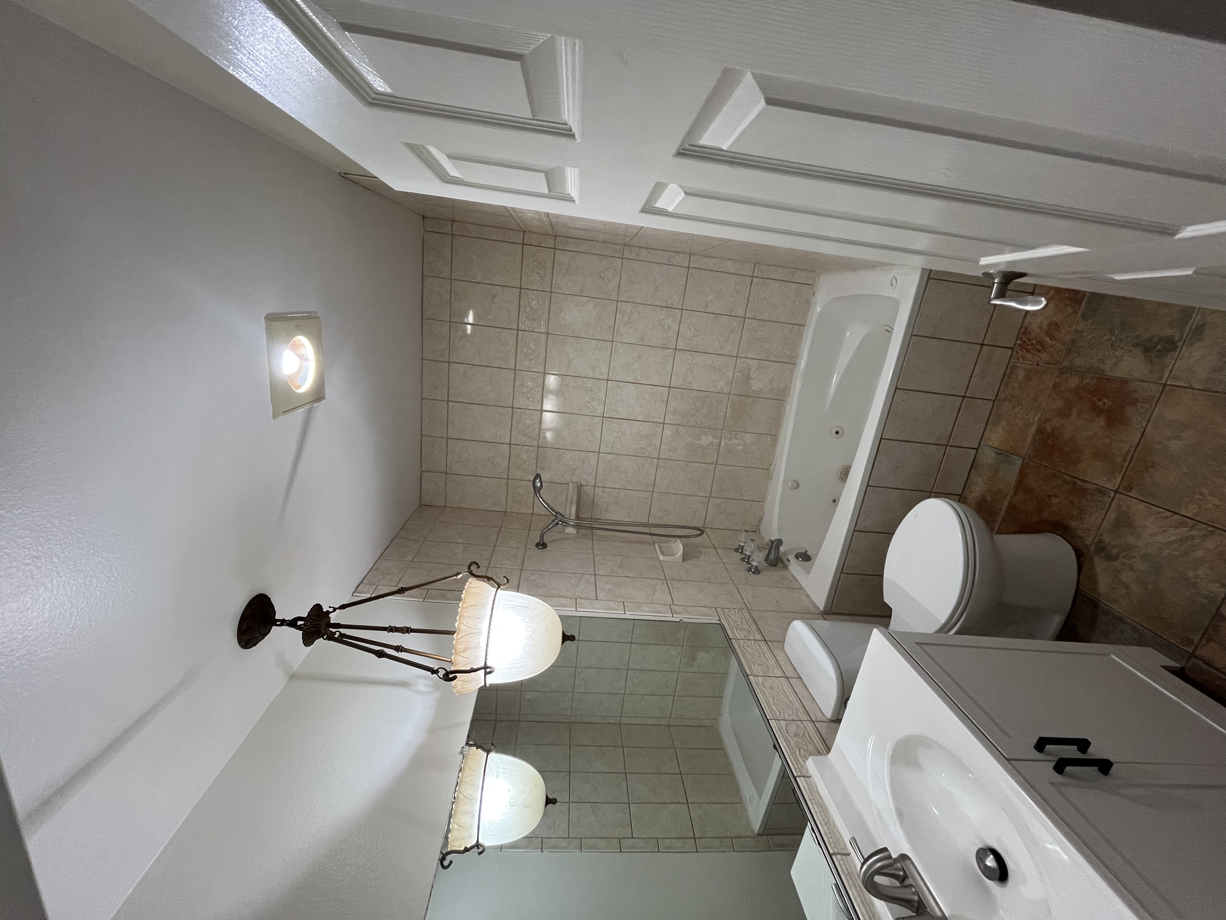 Sylmar House: 12727 Shenley St.