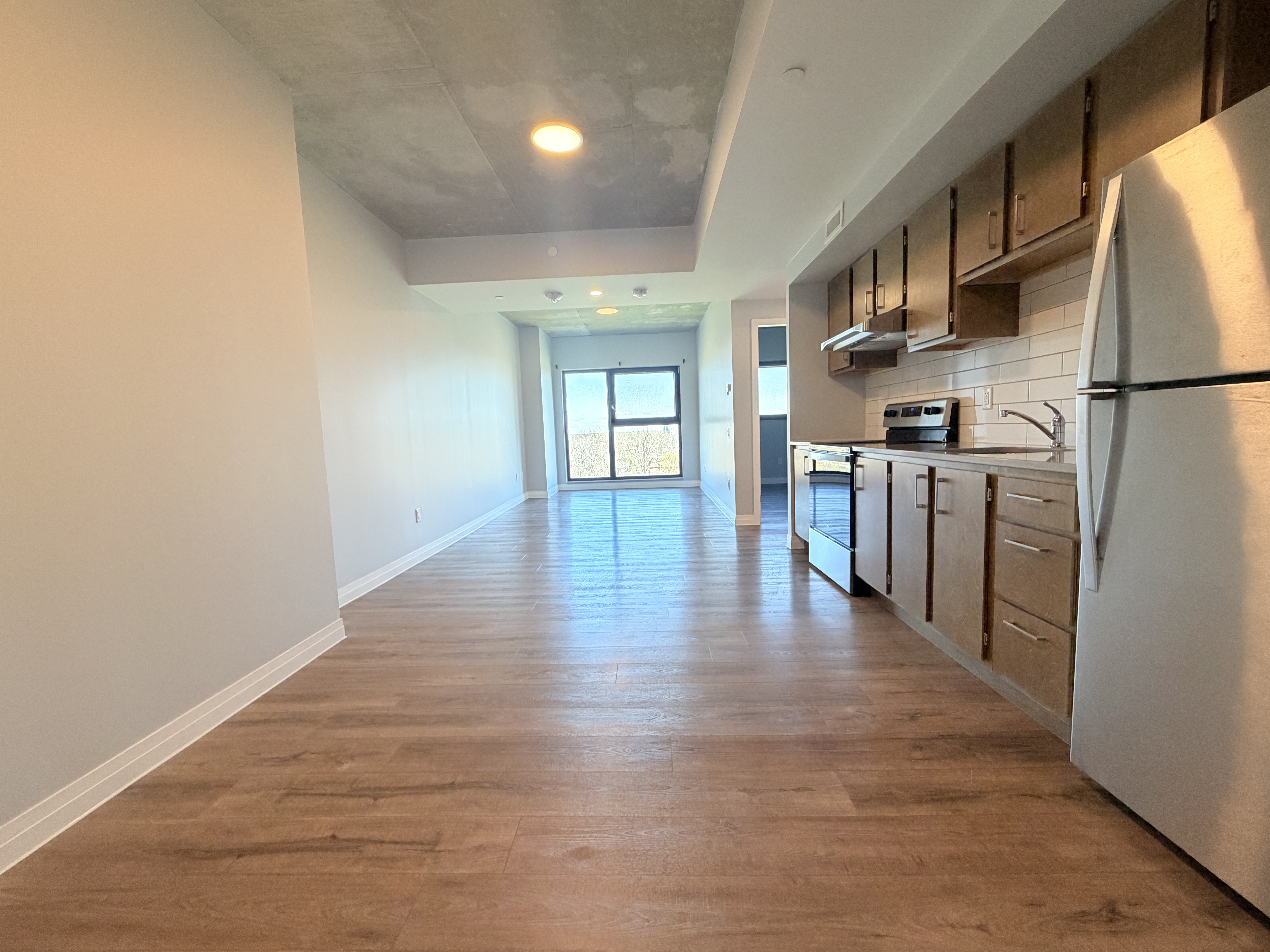 Windsor Condo: 3100 Meadowbrook Lane