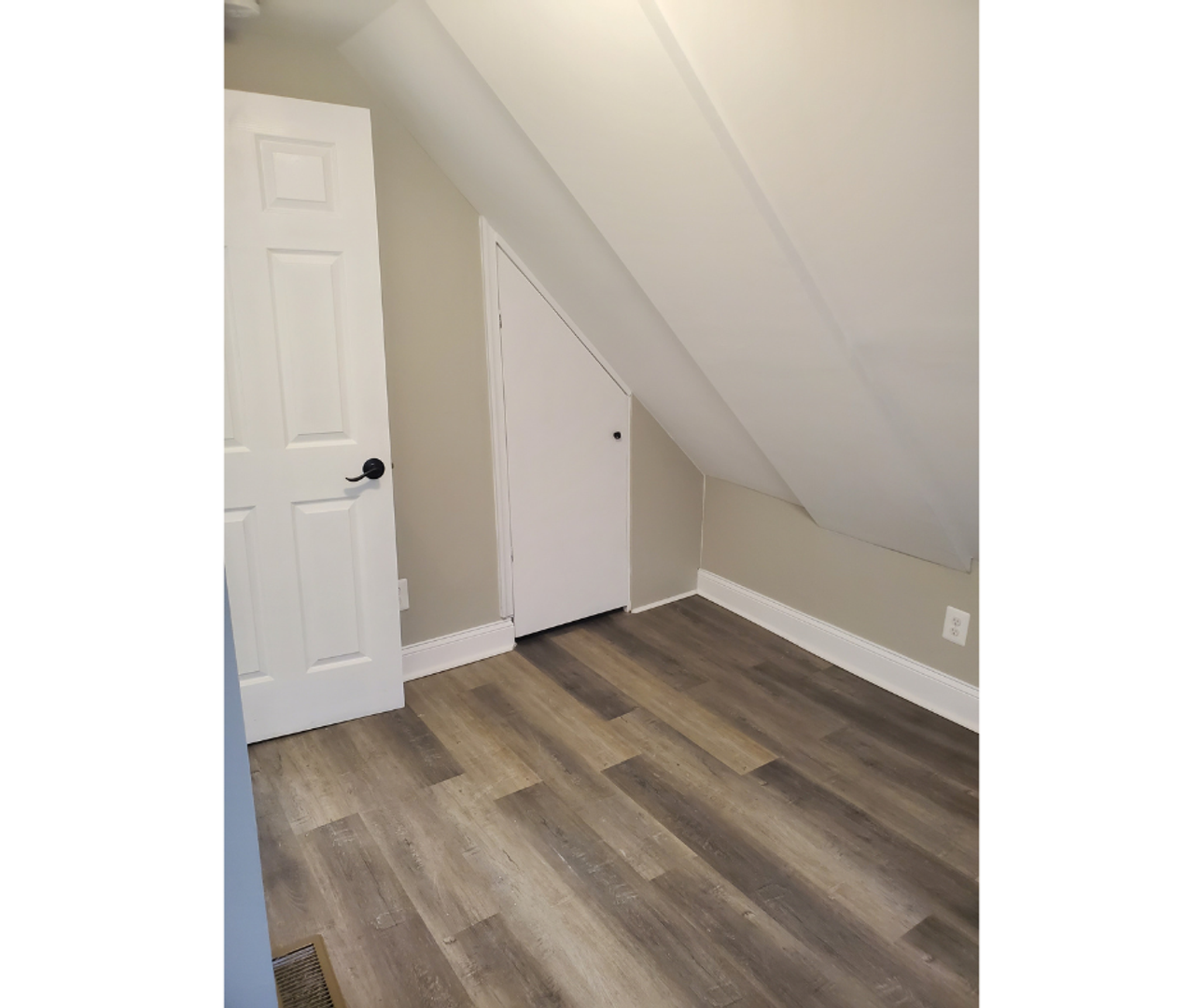 Baltimore Condo: 17 West Talbott Street