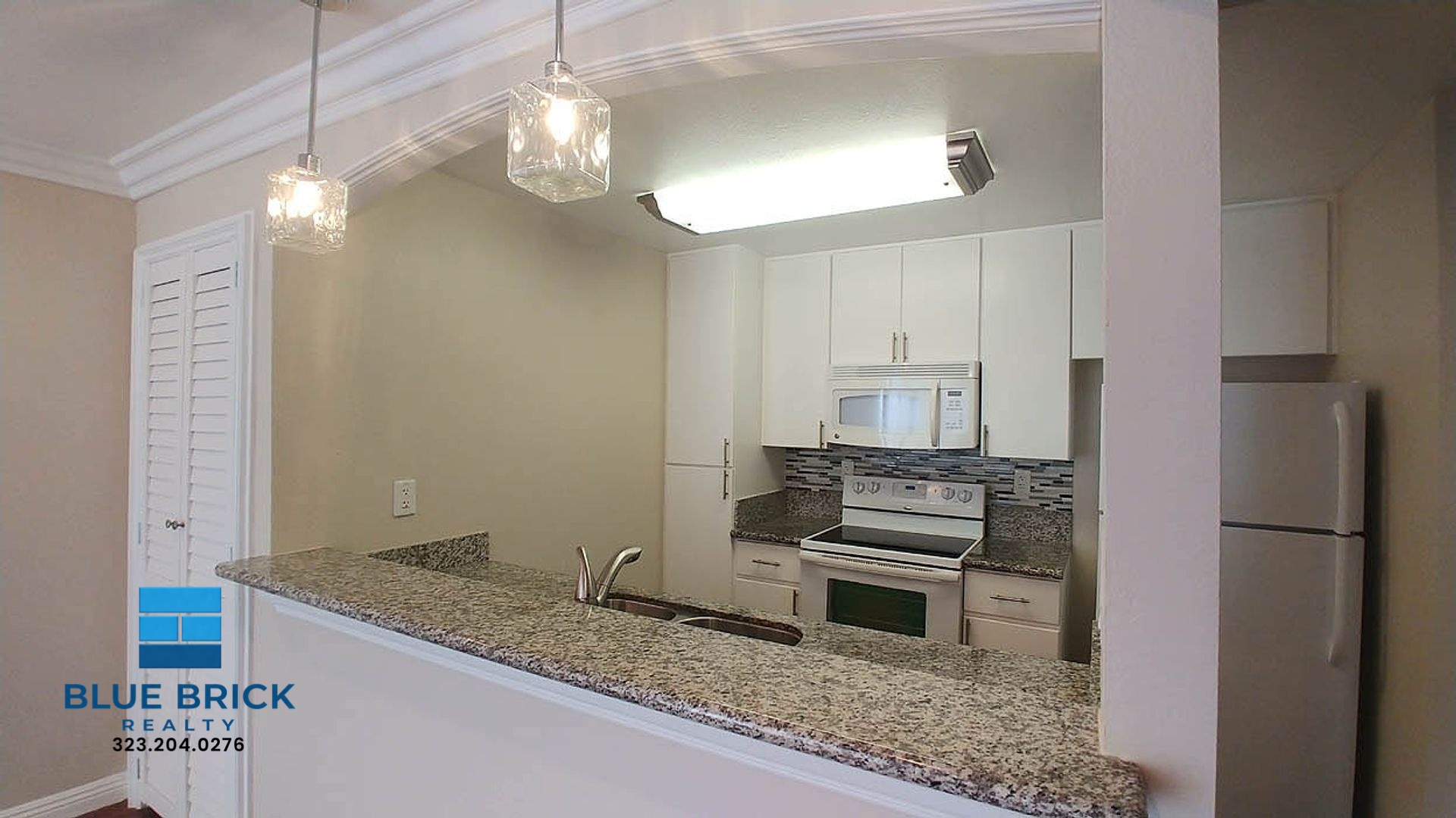 Los Angeles Condo: 245 N Alvarado St