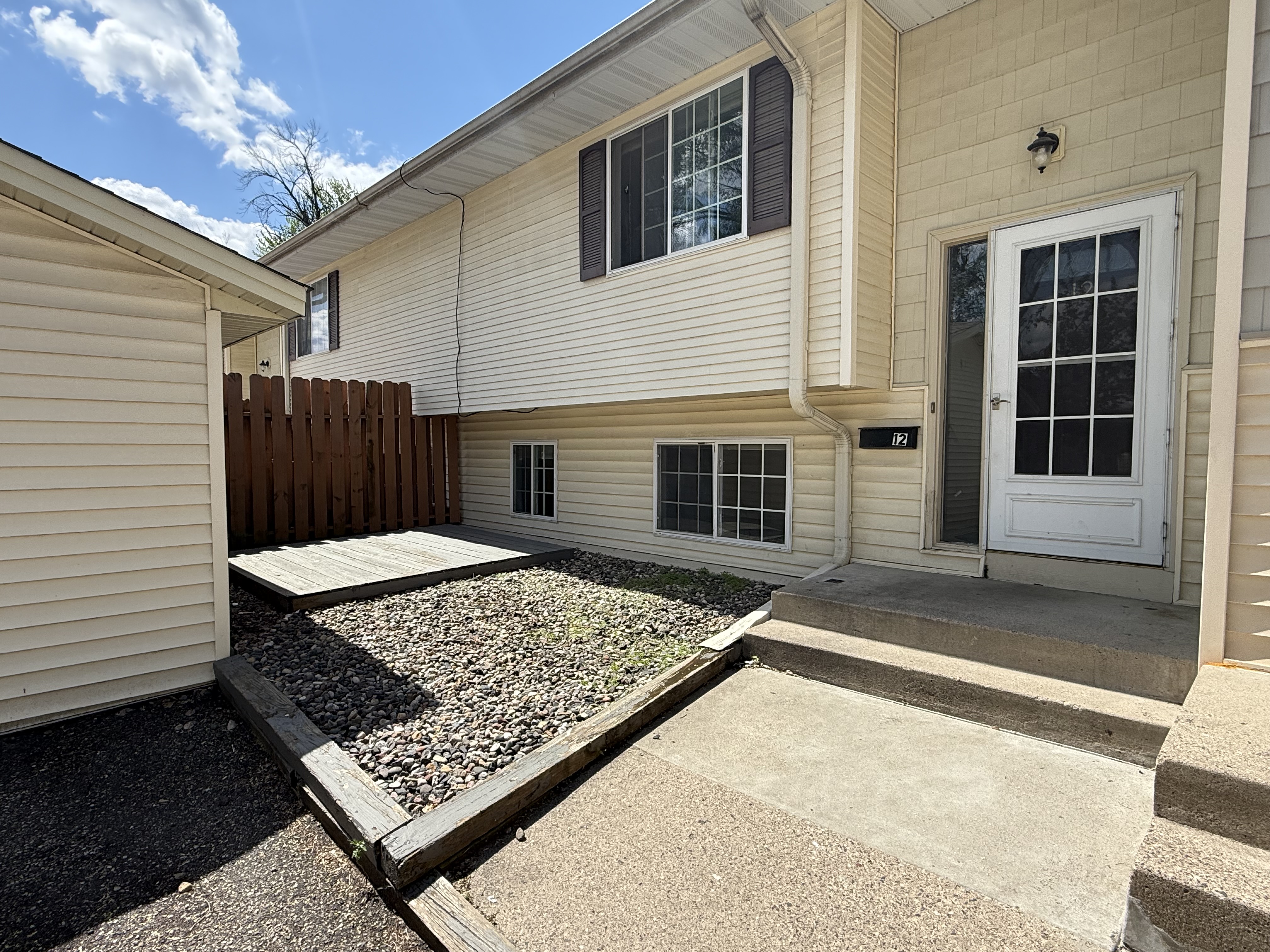 Savage Townhome: 4041 W 125th St