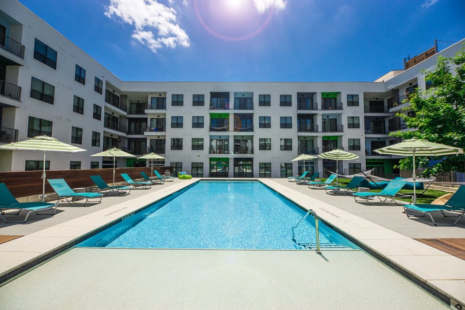 Austin Condo: 1615 E 6th St
