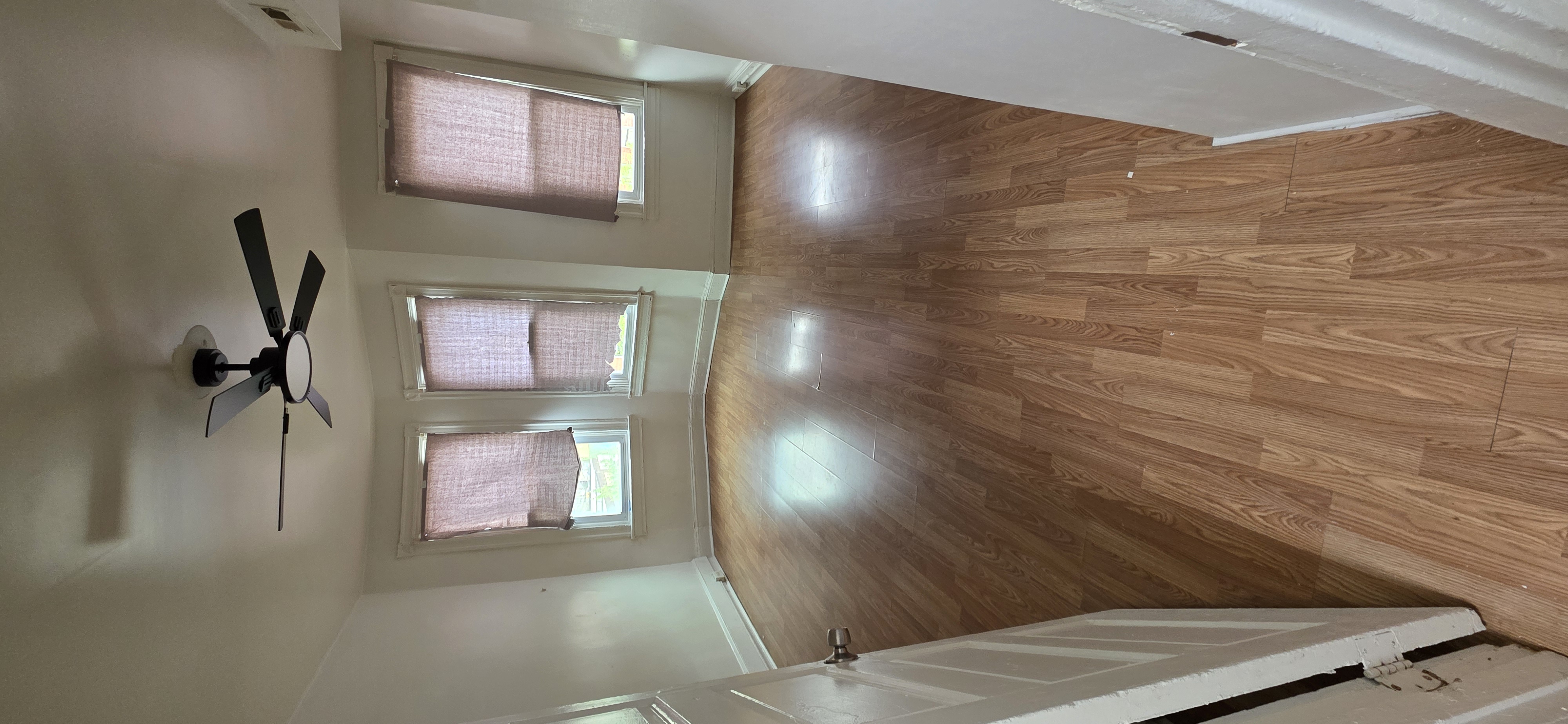 Baltimore Condo: 2920 Parkwood Ave