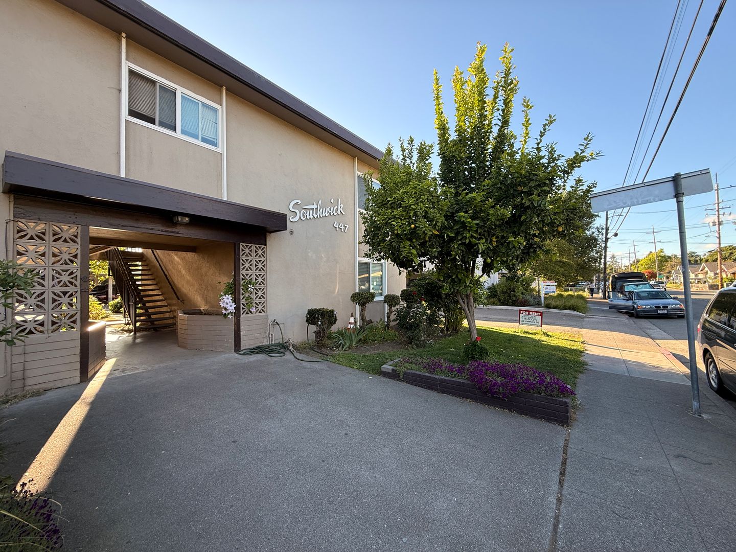 Santa Rosa Condo: 447 S E Street