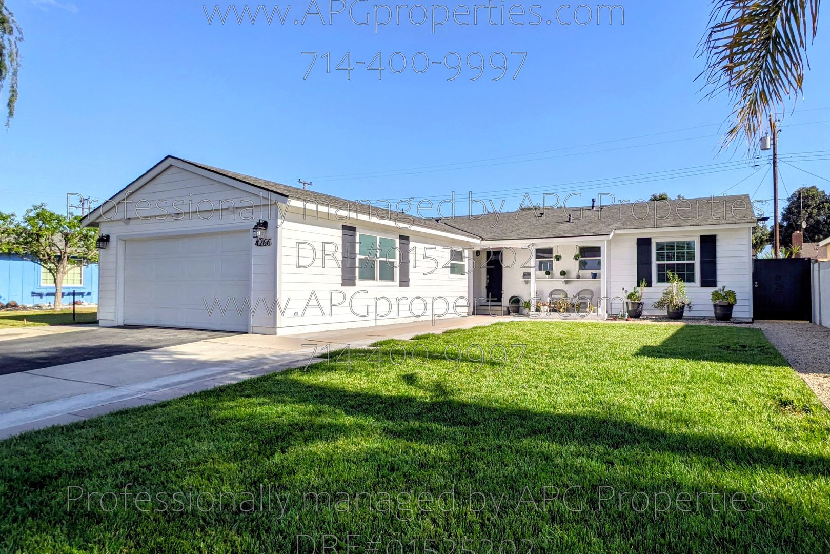 Fullerton House: 4266 W Hill Ave