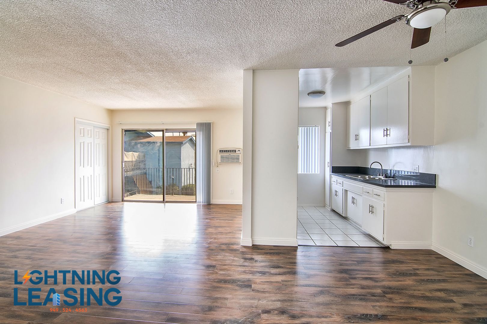 Panorama City Condo: 8331 1/2 Willis Ave
