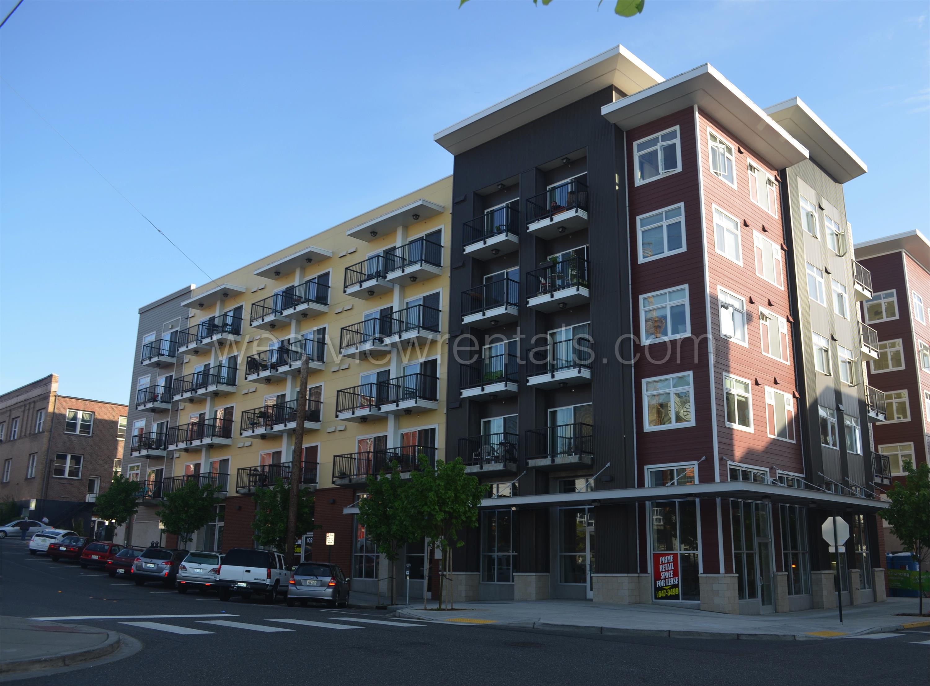 Bellingham Apartment: 1010 Railroad Ave