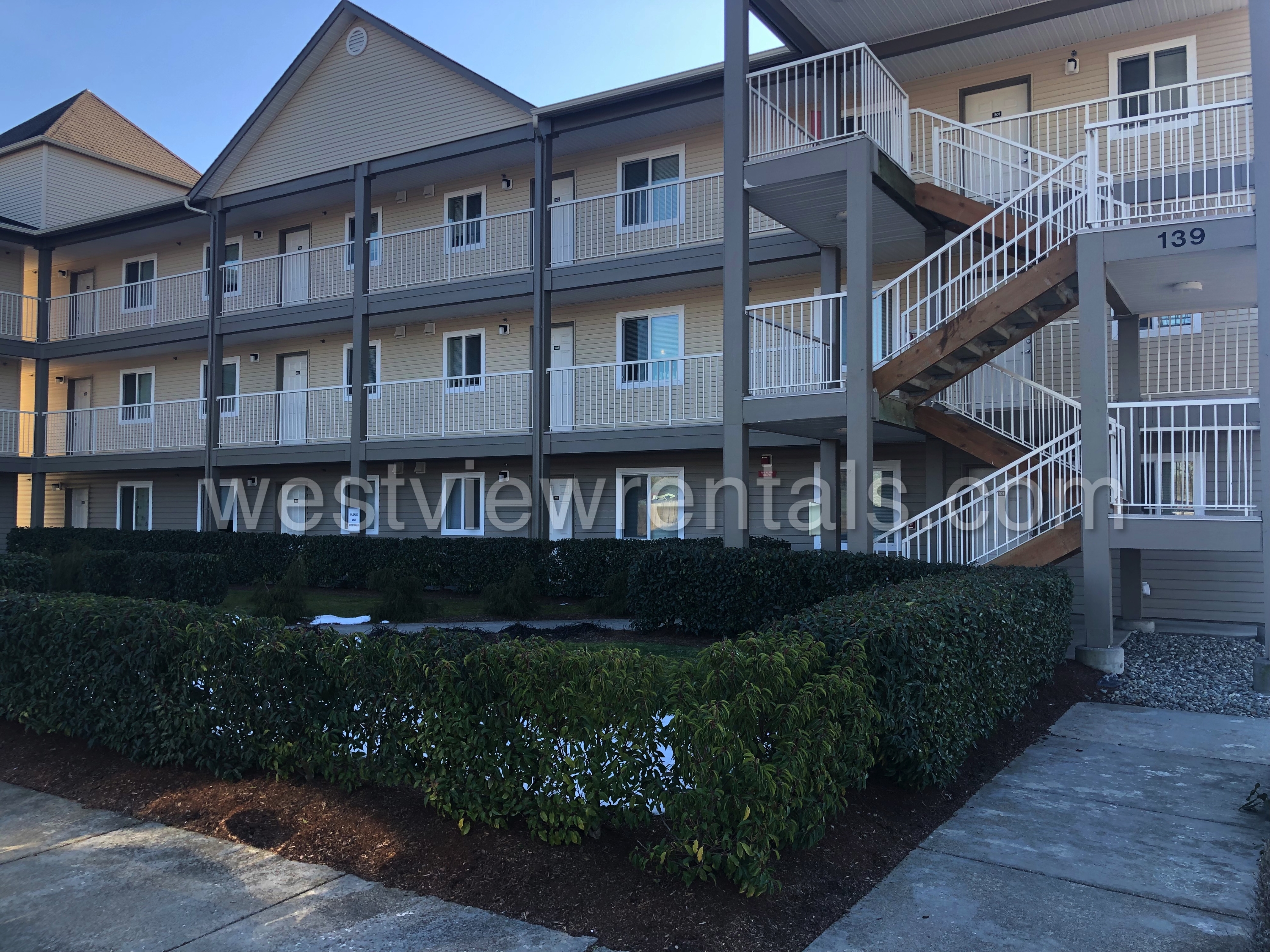 Bellingham Condo: 139 Prince Ave