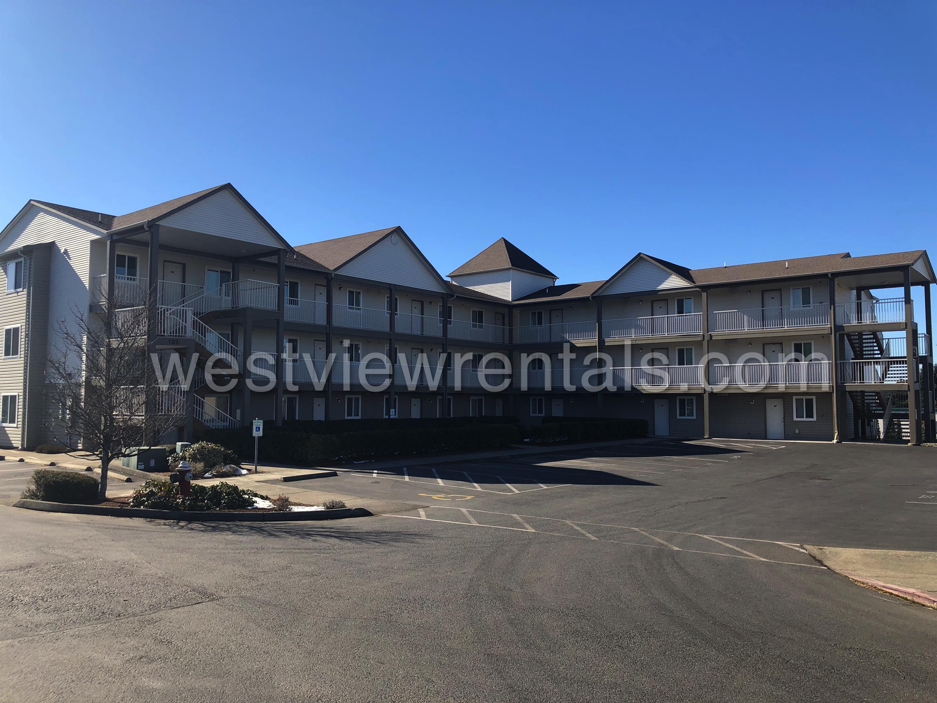 Bellingham Condo: 135 Prince Ave