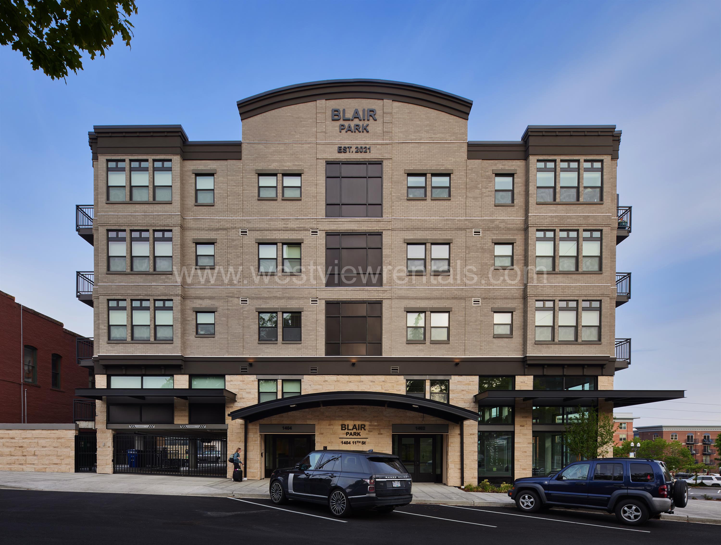 Bellingham Apartment: 1404 11th St